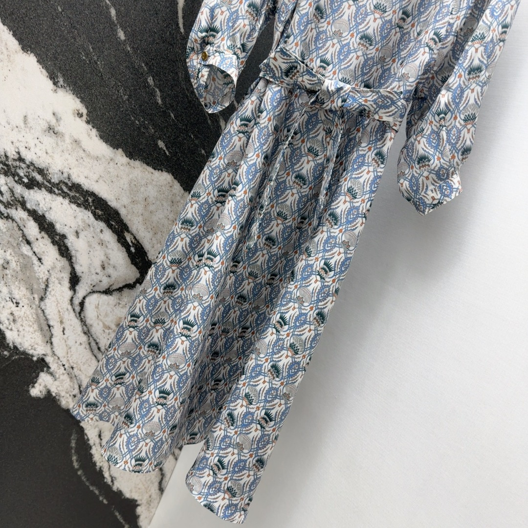 New Spring and Summer Women’s Clothes: Blue Fresh Printing, Romantic and Elegant Design - 图片 6