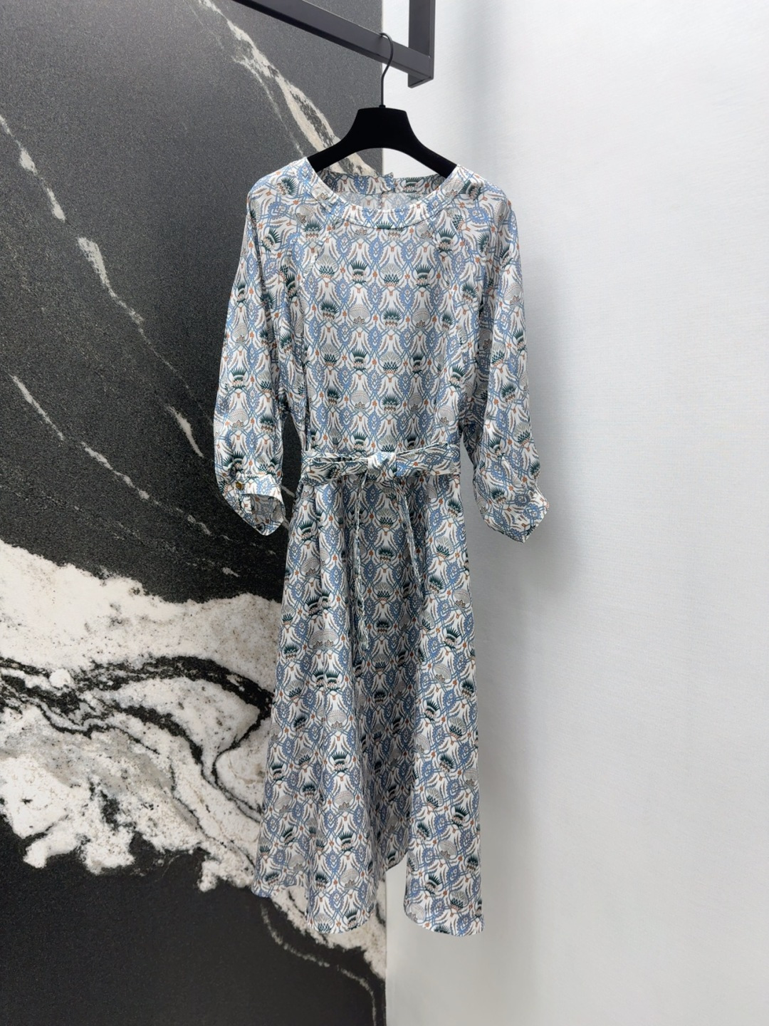 New Spring and Summer Women’s Clothes: Blue Fresh Printing, Romantic and Elegant Design
