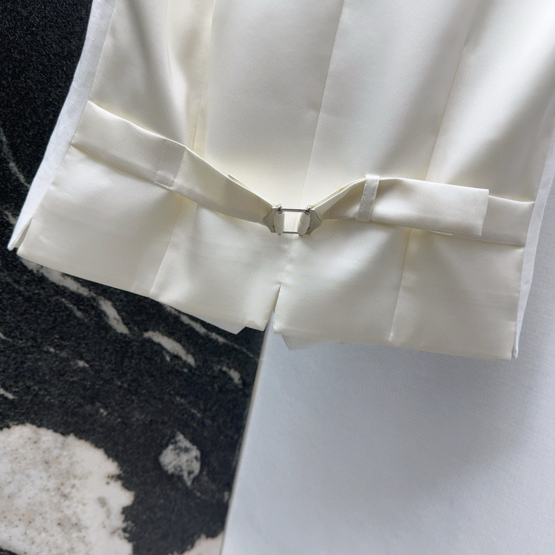 RL 25SS Linen Suit: Stylish H-Style Vest and Shorts Set - 图片 9