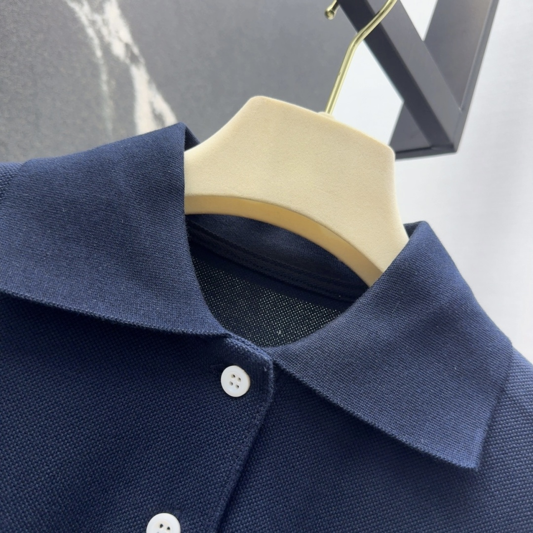 Miu 25SS Spring/Summer New College Embroidered Dress with Loose-Headed Design - 图片 7