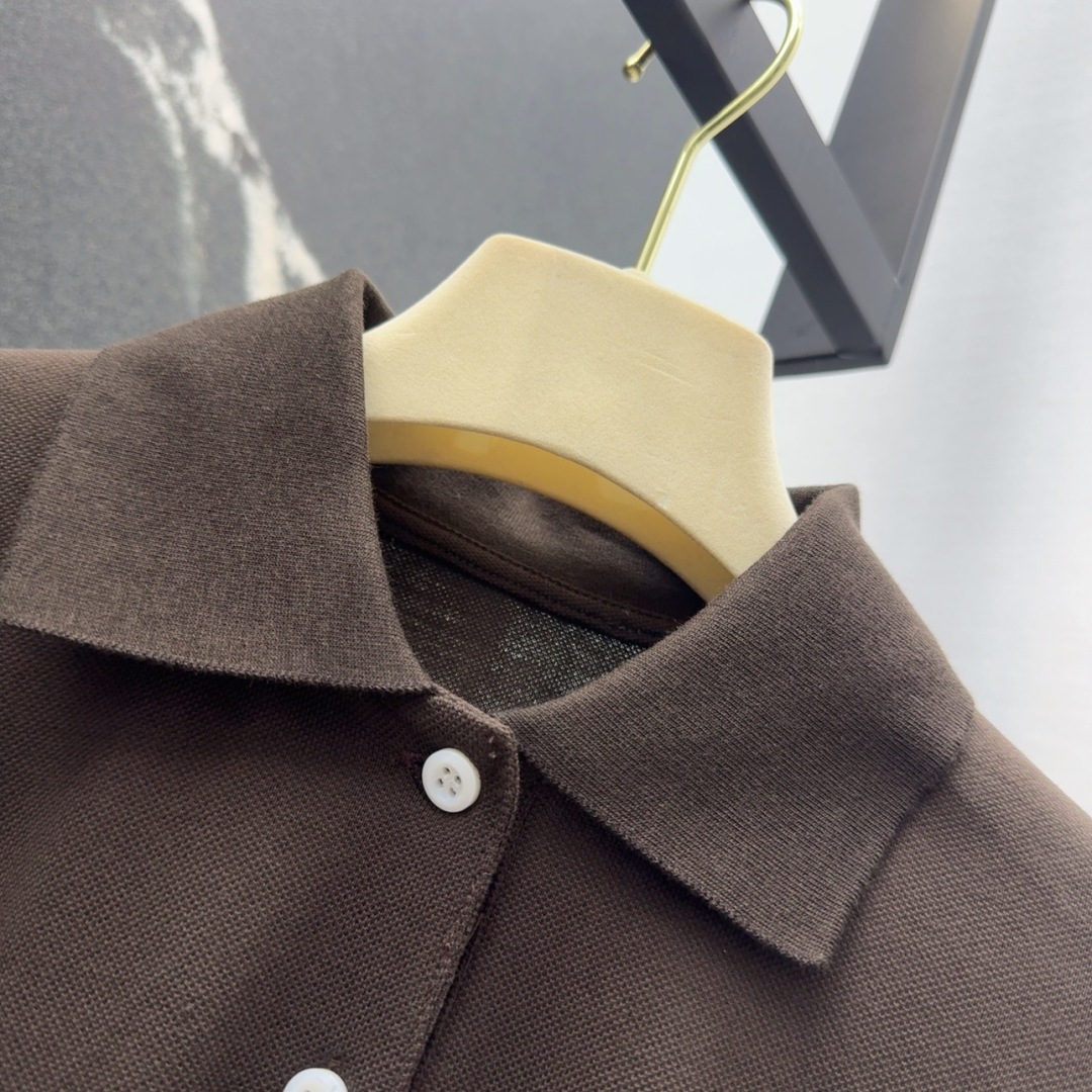 Miu 25SS Embroidered Dress: Soft Design, Customized Collar, Classic Logo, Youthful Style - 图片 6