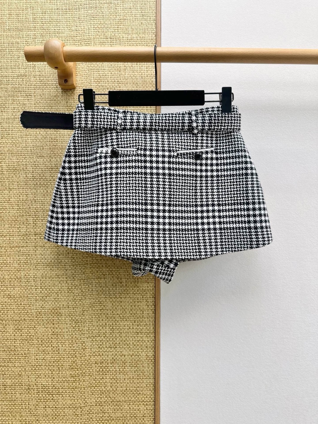S 26SS——— A 🐱SML 68 30 Pantaloncini