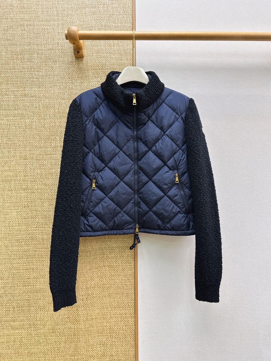 Пуховик Moncler