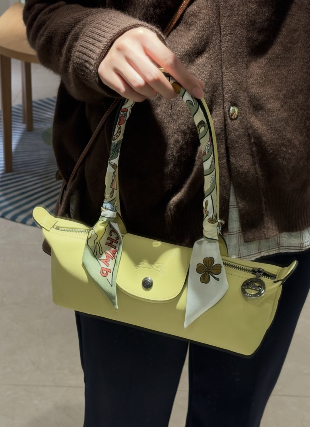 华伦天奴 Valentino 经典高奢皮具手袋托特包斜挎包女包 #B3733E6B 5