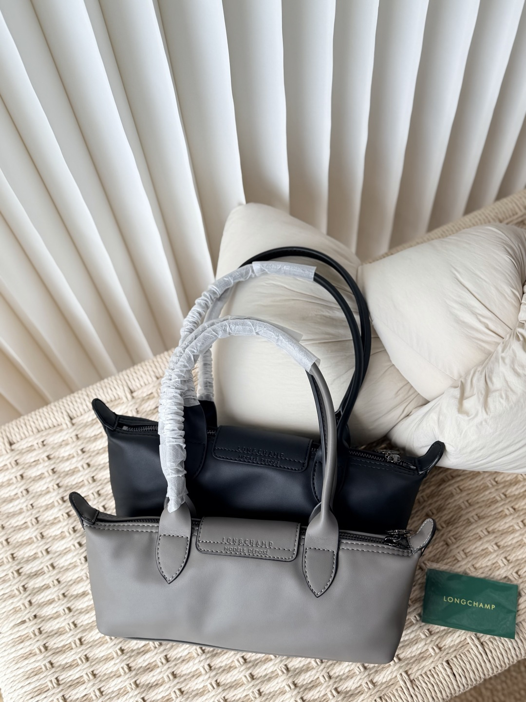 盟可睐 Moncler 高定典藏名品高定成衣时装外套连衣裙衬衫T恤 #9206D0AA 3