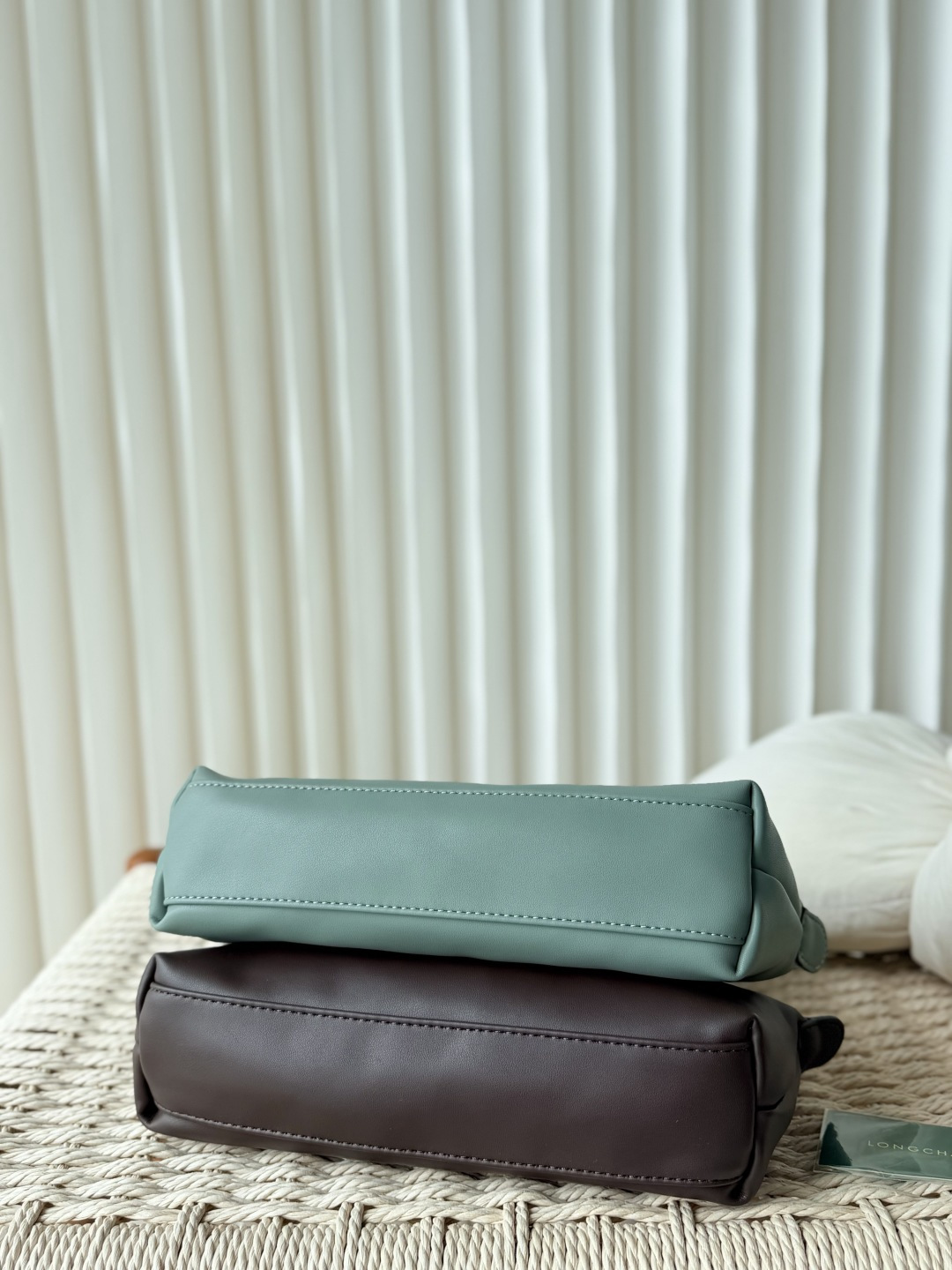 Valextra Classic Handcrafted Luxury Leather Shoulder Bag Ref.7DF7393B 7