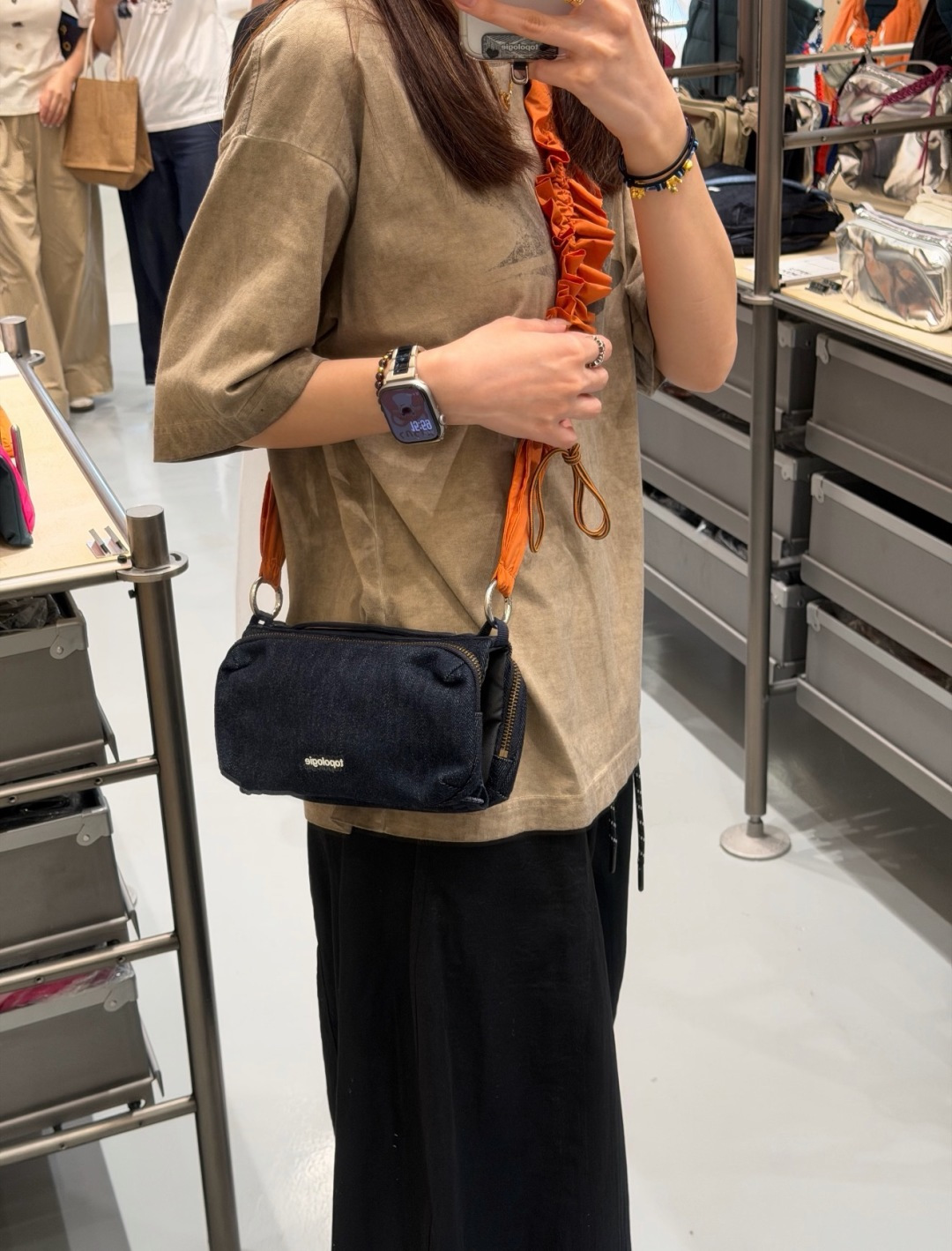布鲁奈罗·库奇内利 Brunello Cucinelli 经典高奢皮具手袋托特包斜挎包女包 #203224AA 3