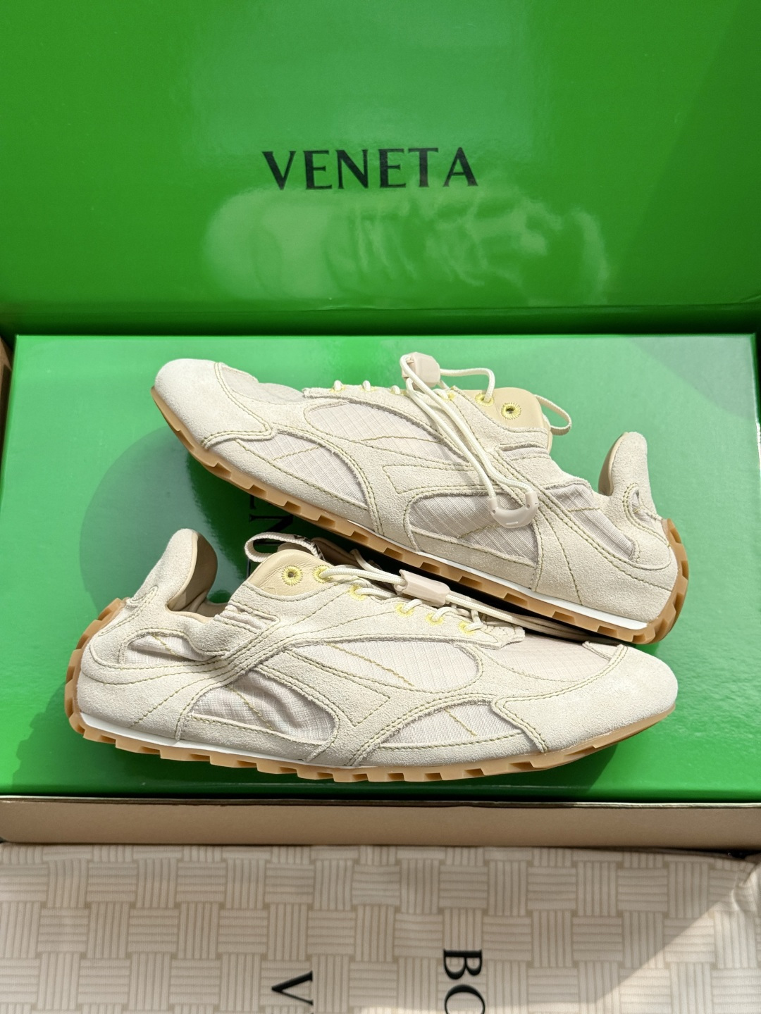 Кроссовки Bottega Veneta новой коллекции