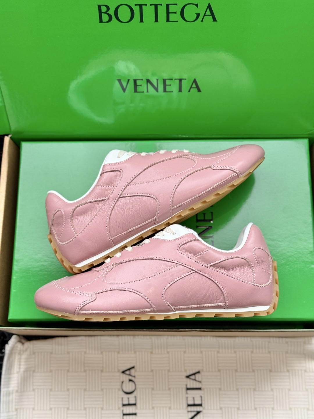 Кроссовки Bottega Veneta Orbit Flash розовые