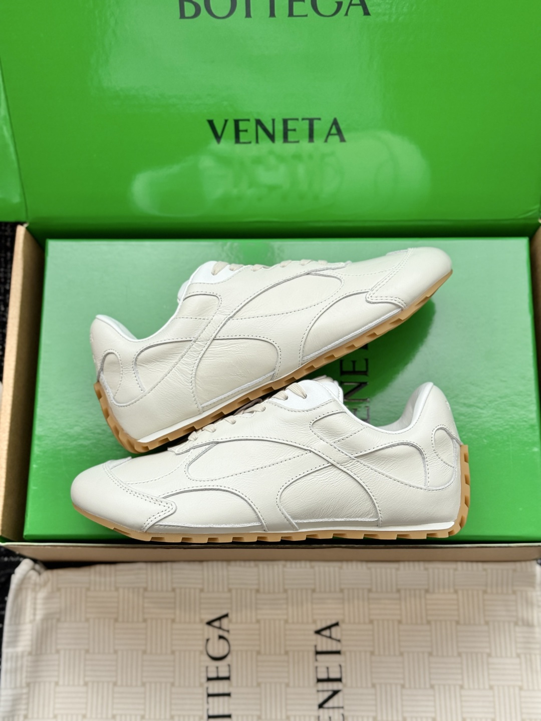 Кроссовки Bottega Veneta Orbit Flash белые
