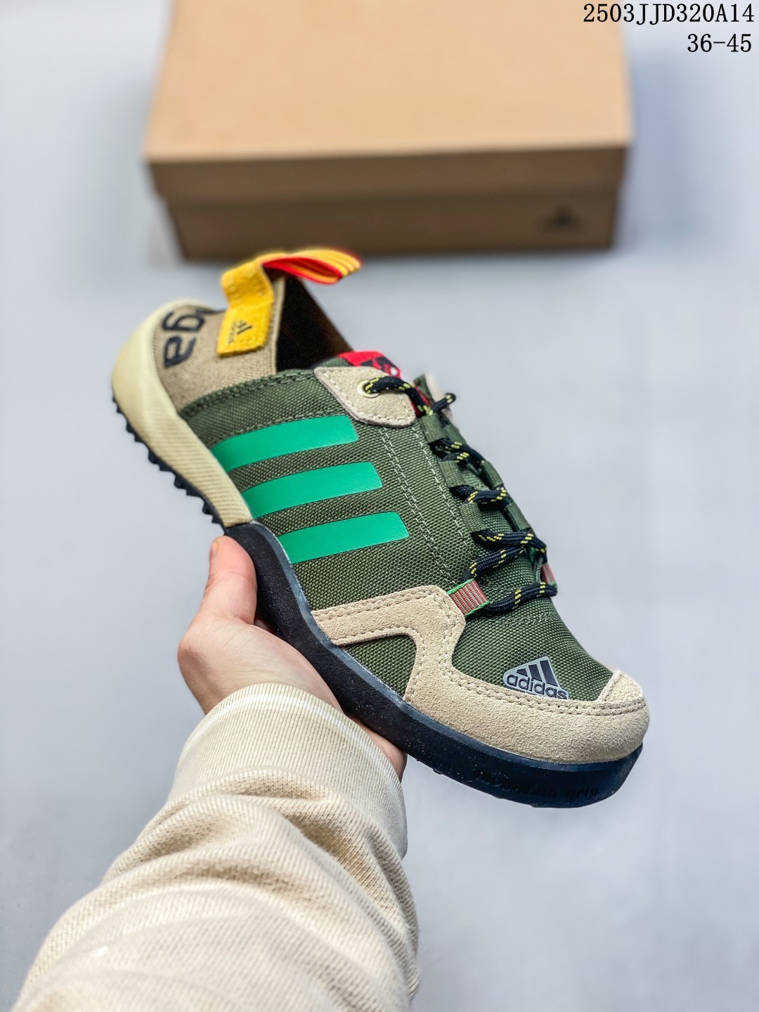 🈴️💰110 阿迪达斯didas TERREX DAROGA TWO 13 H.RDY 阿迪达斯男子户外运动鞋 脚感舒适 旨在适合徒步和野营旅行 搭载舒适鞋面和橡胶外底 旨在为湿滑地面打造 全新官方纯原材料打造 尺码36 36⅔ 37⅓ 38 38⅔ 39⅓ 40 40⅔ 41⅓ 42 42⅔ 43⅓ 44 45 货号HP863 编码：03JJD320A14