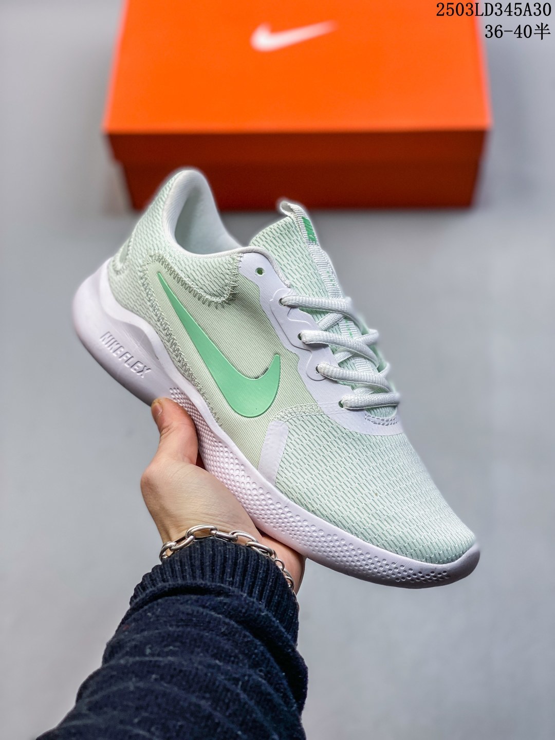 💰80
Nike/耐克 采用透气弹力网眼布鞋面材质及高频压纹效果，超轻刀割大底弯曲凹槽设计❗️天猫长青基础款，耐克Nike Flex EXPERIENCE RN 9代弹性实验系列轻量减震休闲慢跑鞋“赤足9系列” 

类型：男女鞋
码数：36 36.5 37.5 38 38.5 39 40 40.5 41 42 42.5 43 44 45
 编码：03LD345A30