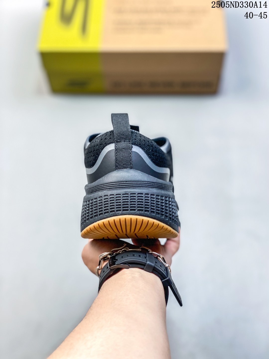 💰140
Skechers斯凯奇新款男士舒适透气耐穿柔软缓震基础跑步鞋220849
尺码：见图
编码：05ND330A14