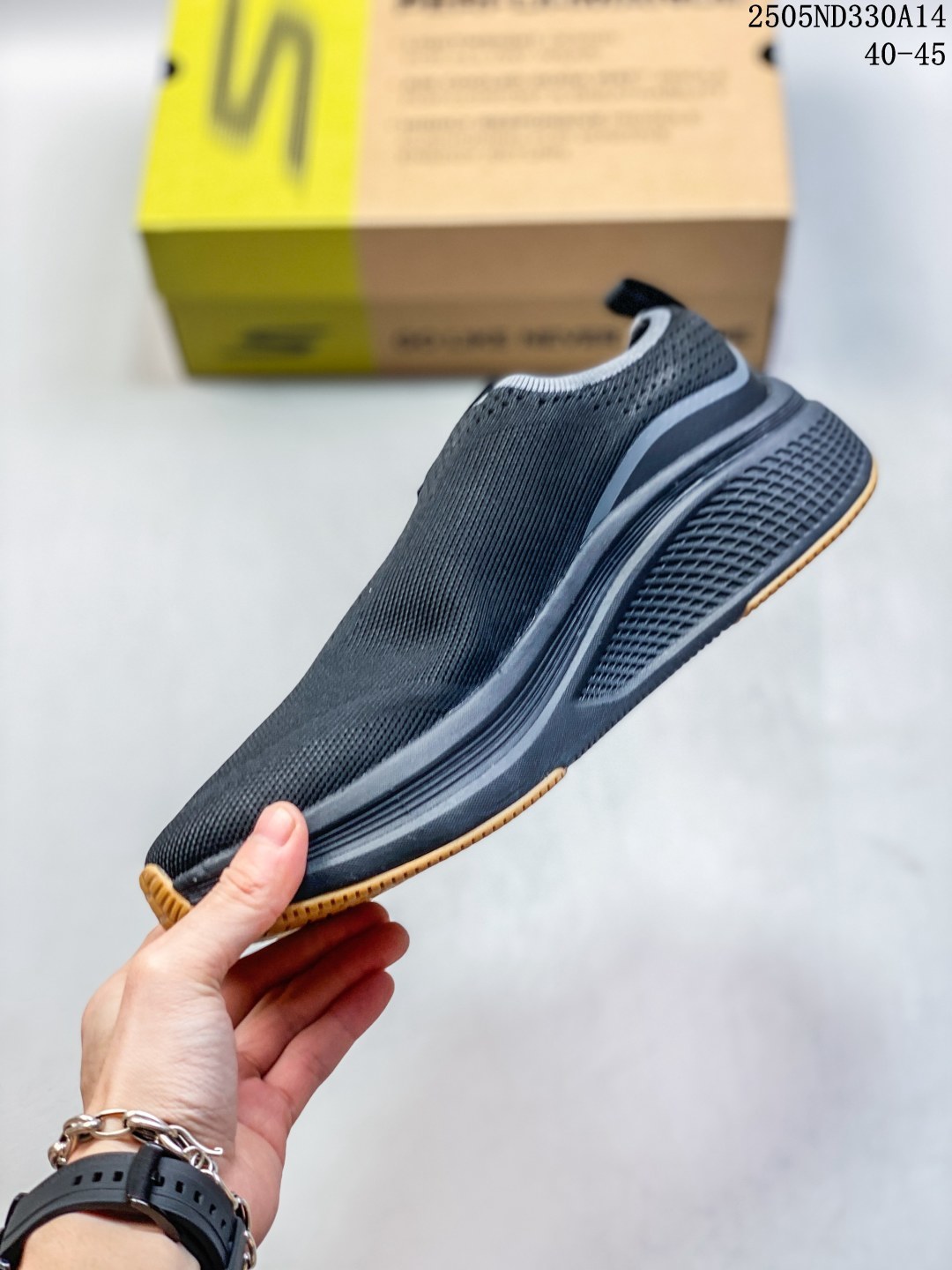 💰140
Skechers斯凯奇新款男士舒适透气耐穿柔软缓震基础跑步鞋220849
尺码：见图
编码：05ND330A14