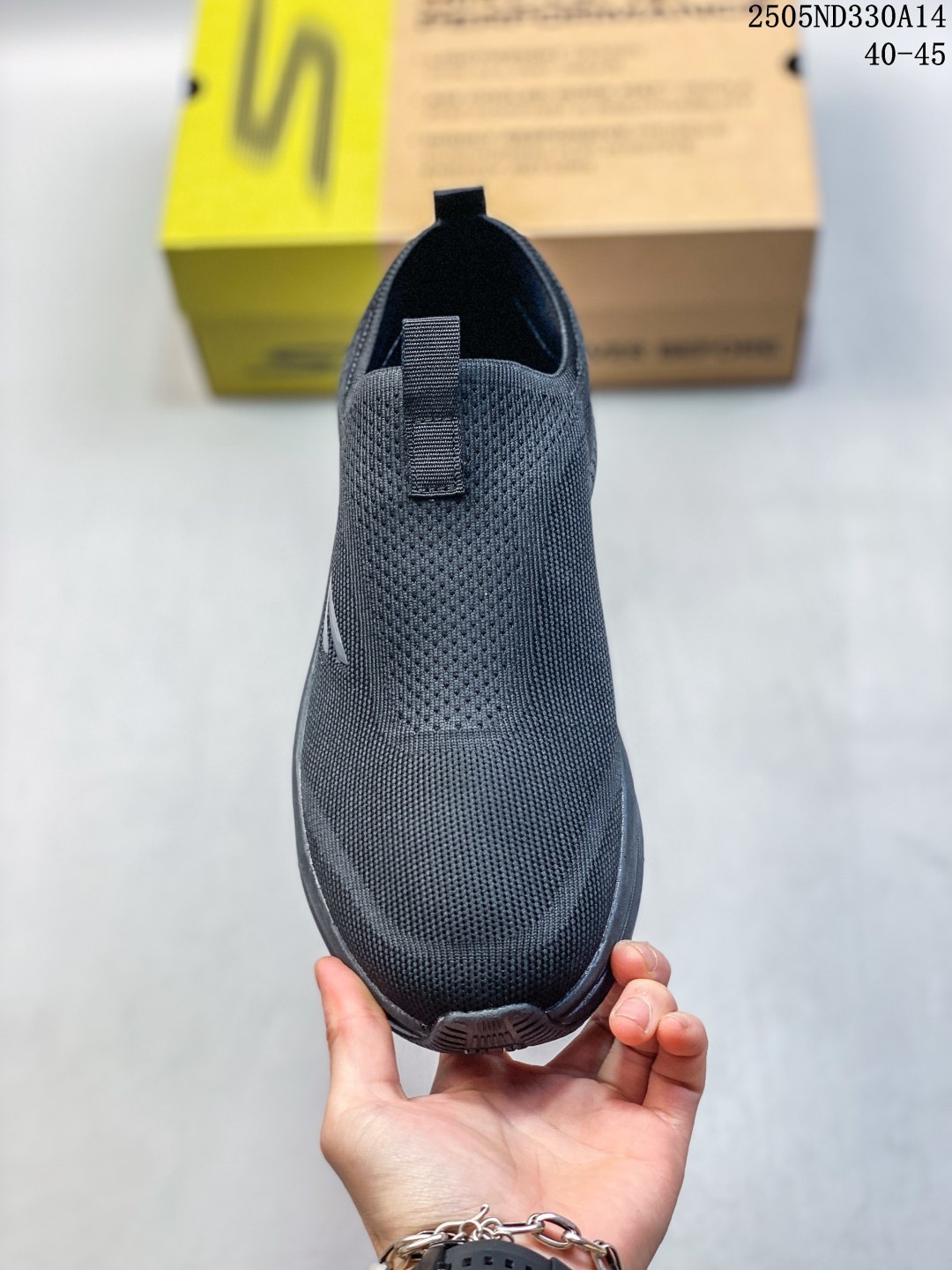 💰140
Skechers斯凯奇新款男士舒适透气耐穿柔软缓震基础跑步鞋220849
尺码：见图
编码：05ND330A14