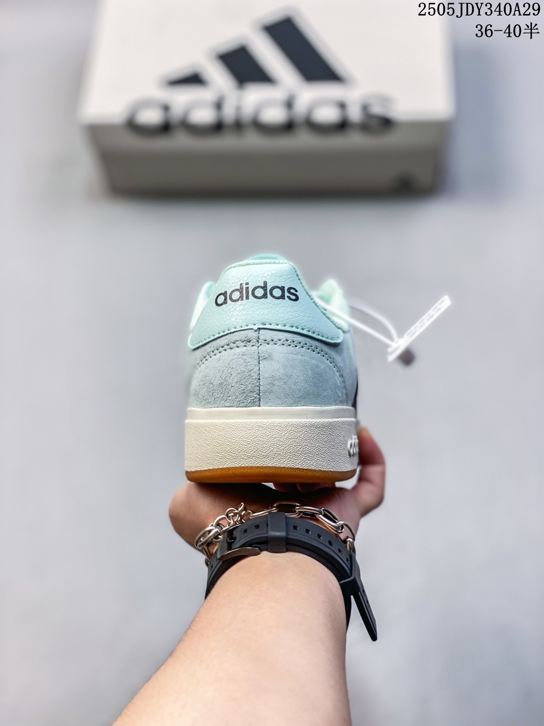 💰235
阿迪达斯 AdidasLego 阿迪达 Adidas NEO Grand Court懒蛋蛋联名款小白鞋 男女休闲低帮运动板鞋运动休闲鞋,一款经典而简洁的运动鞋。这款运动鞋,将往日经典运动型格推向未来。日常造型,搭配合成革鞋面,两侧饰标志性三条纹。含Cloudfoam中底,力求实现迈步舒适。常规型剪裁,系带设计,合成革鞋面,橡胶外底,Cloudfoam舒适鞋垫,脚感舒适。
类型:男女鞋
货号:IH6185
码数:36 36⅔ 37⅓ 38 38⅔ 39⅓ 40 40⅔ 41⅓ 42 42⅔ 43⅓ 44
编码:05JDY340A29
