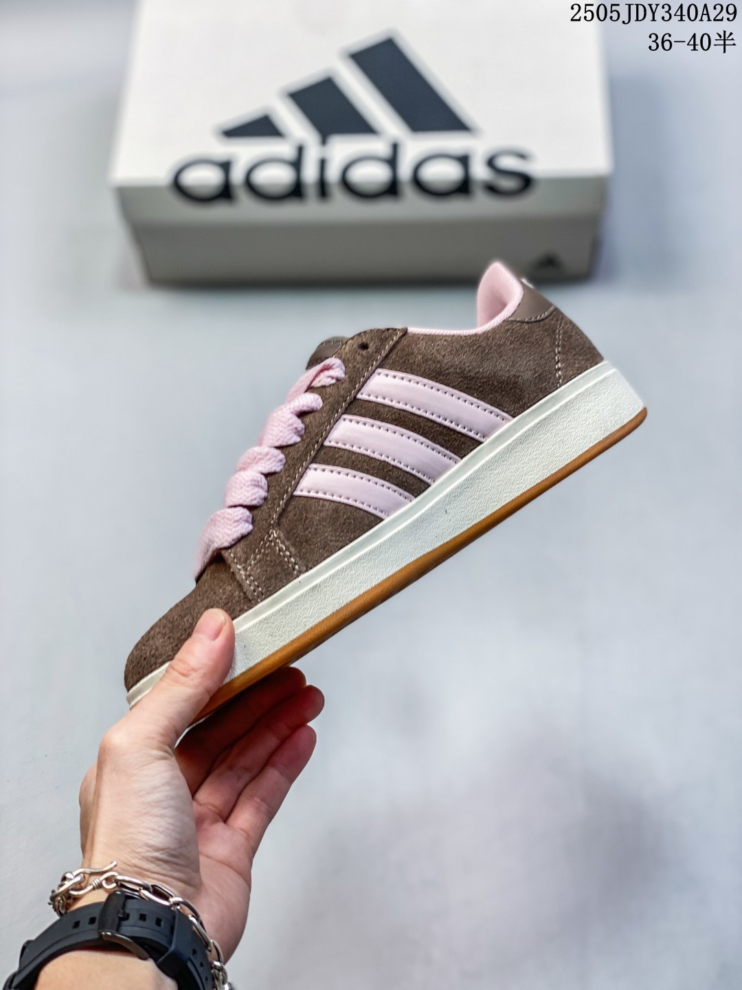 💰155
阿迪达斯 AdidasLego 阿迪达 Adidas NEO Grand Court懒蛋蛋联名款小白鞋 男女休闲低帮运动板鞋运动休闲鞋,一款经典而简洁的运动鞋。这款运动鞋,将往日经典运动型格推向未来。日常造型,搭配合成革鞋面,两侧饰标志性三条纹。含Cloudfoam中底,力求实现迈步舒适。常规型剪裁,系带设计,合成革鞋面,橡胶外底,Cloudfoam舒适鞋垫,脚感舒适。
类型:男女鞋
货号:IH6185
码数:36 36⅔ 37⅓ 38 38⅔ 39⅓ 40 40⅔ 41⅓ 42 42⅔ 43⅓ 44
编码:05JDY340A29