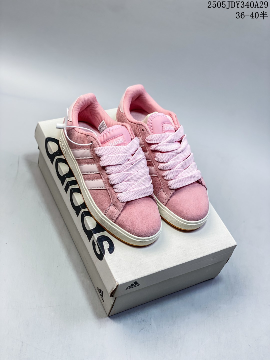 💰155
阿迪达斯 AdidasLego 阿迪达 Adidas NEO Grand Court懒蛋蛋联名款小白鞋 男女休闲低帮运动板鞋运动休闲鞋，一款经典而简洁的运动鞋。这款运动鞋，将往日经典运动型格推向未来。日常造型，搭配合成革鞋面，两侧饰标志性三条纹。含Cloudfoam中底，力求实现迈步舒适。常规型剪裁，系带设计，合成革鞋面，橡胶外底，Cloudfoam舒适鞋垫，脚感舒适。

类型：男女鞋
货号：IH6185
码数：36 36⅔ 37⅓ 38 38⅔ 39⅓ 40 40⅔ 41⅓ 42 42⅔ 43⅓ 44
编码：05JDY340A29