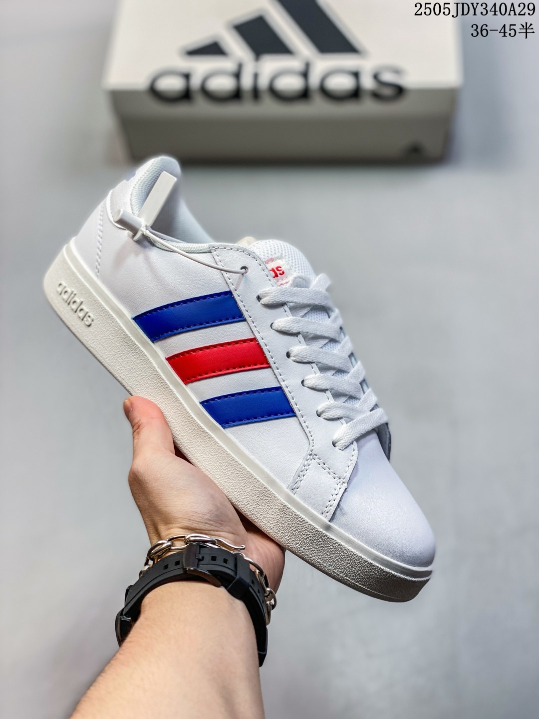 🈴 💰155
阿迪达斯 AdidasLego 阿迪达 Adidas NEO Grand Court懒蛋蛋联名款小白鞋 男女休闲低帮运动板鞋运动休闲鞋,一款经典而简洁的运动鞋。这款运动鞋,将往日经典运动型格推向未来。日常造型,搭配合成革鞋面,两侧饰标志性三条纹。含Cloudfoam中底,力求实现迈步舒适。常规型剪裁,系带设计,合成革鞋面,橡胶外底,Cloudfoam舒适鞋垫,脚感舒适。
类型:男女鞋
货号:IH6185
码数:36 36⅔ 37⅓ 38 38⅔ 39⅓ 40 40⅔ 41⅓ 42 42⅔ 43⅓ 44
编码:05JDY340A29