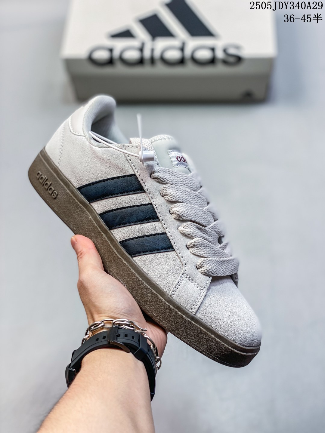 🈴 💰155
阿迪达斯 AdidasLego 阿迪达 Adidas NEO Grand Court懒蛋蛋联名款小白鞋 男女休闲低帮运动板鞋运动休闲鞋,一款经典而简洁的运动鞋。这款运动鞋,将往日经典运动型格推向未来。日常造型,搭配合成革鞋面,两侧饰标志性三条纹。含Cloudfoam中底,力求实现迈步舒适。常规型剪裁,系带设计,合成革鞋面,橡胶外底,Cloudfoam舒适鞋垫,脚感舒适。
类型:男女鞋
货号:IH6185
码数:36 36⅔ 37⅓ 38 38⅔ 39⅓ 40 40⅔ 41⅓ 42 42⅔ 43⅓ 44
编码:05JDY340A29