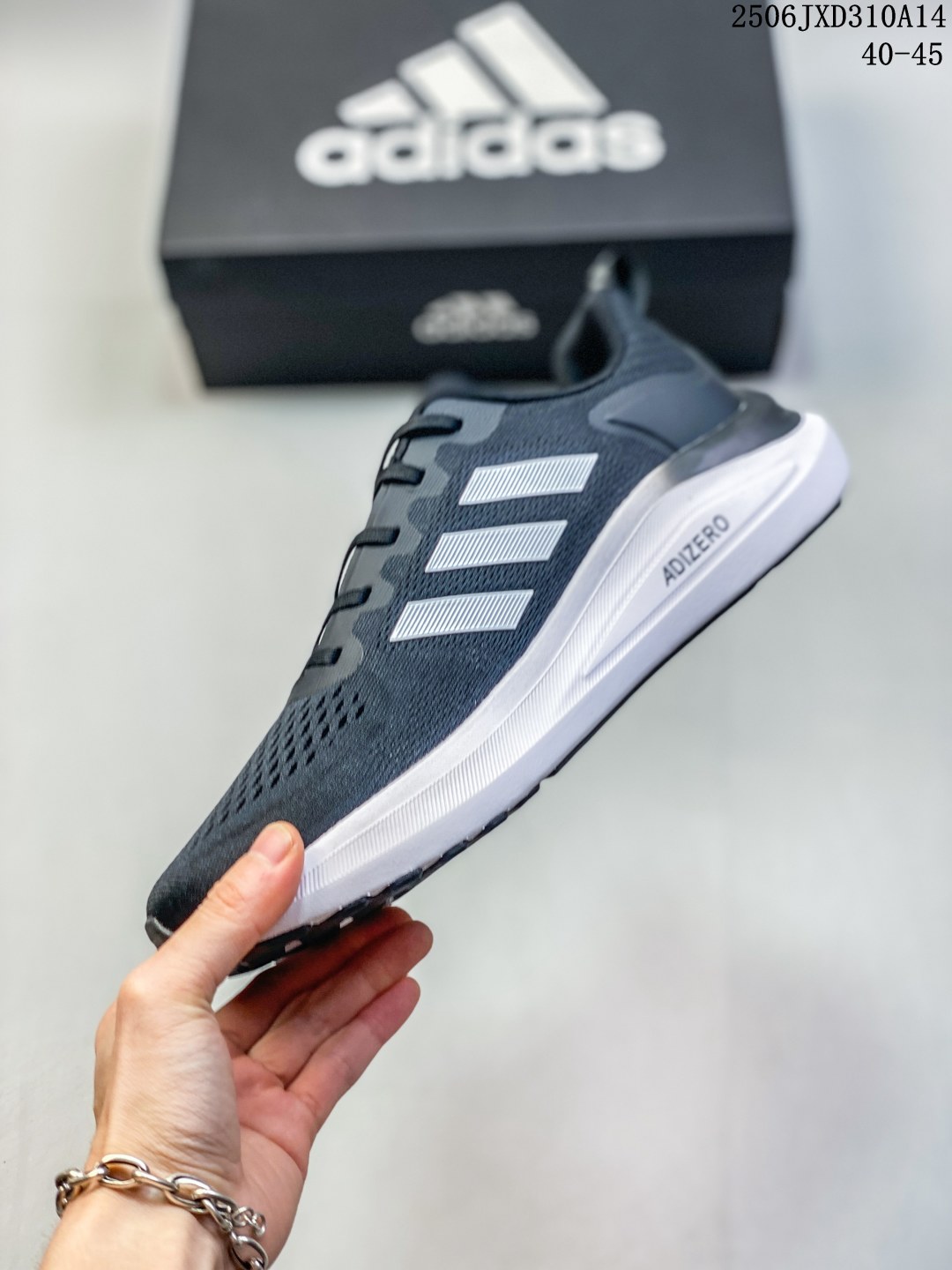 💰200
Adidas阿迪达斯跑步鞋男女2024新款休闲SUPERNOVA透气运动鞋GW9088
尺码：见图
编码：06JXD310A14
