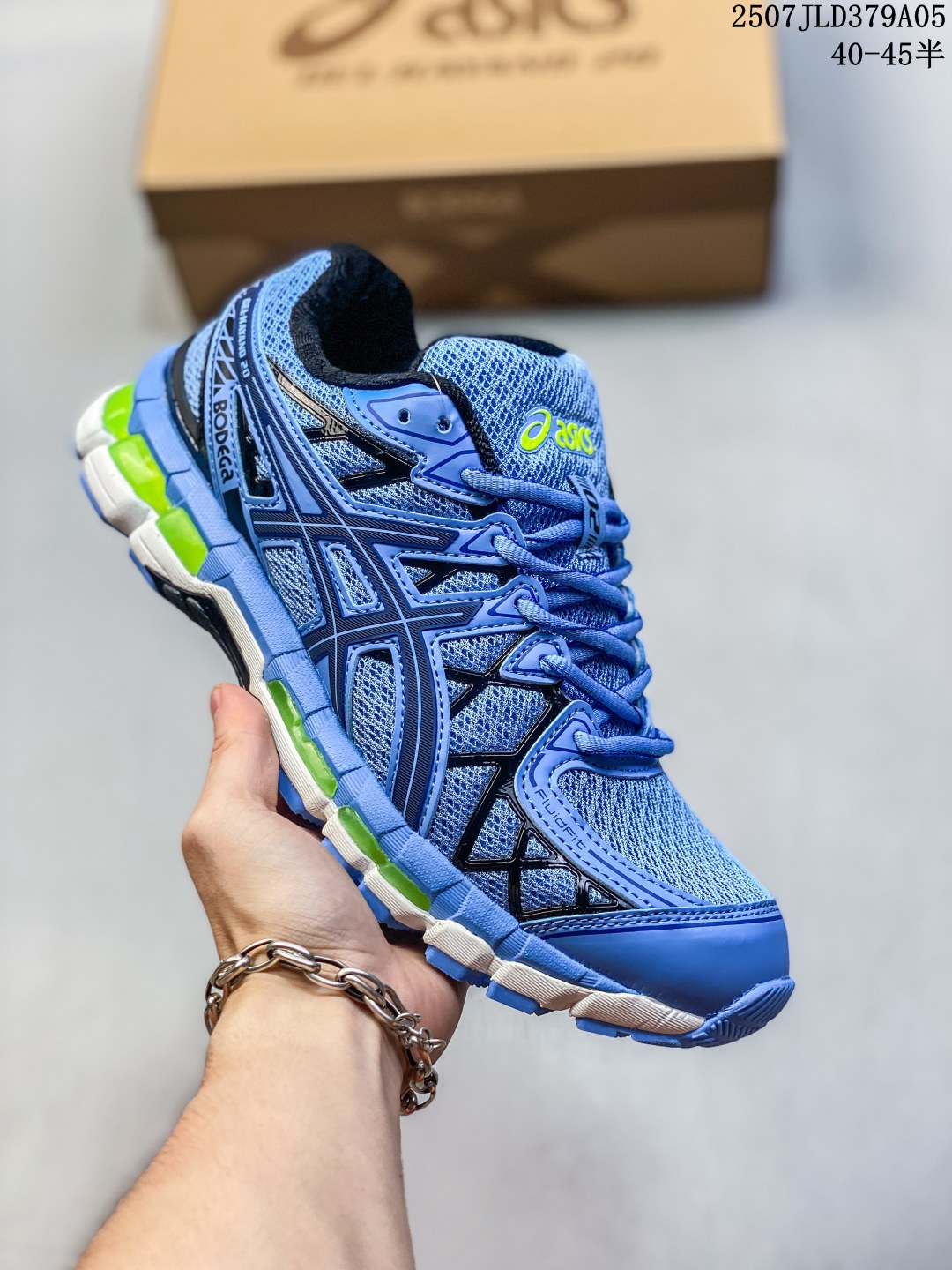 合集💰290
Asics Ge-Kayano 20
亚瑟士运动休闲透气专业跑鞋 
采用工程弹性双层再生针织密度鞋面材质
后跟3可视GE缓震乳胶物料
升级FF BAS PUS全新缓震中底部位科技材质
外置高耐磨橡胶外底 稳步升级,跑出节奏
货号:1203A537-106
Size:40.5 41.5 42 42.5 43.5 44 45
编码：07J379A05