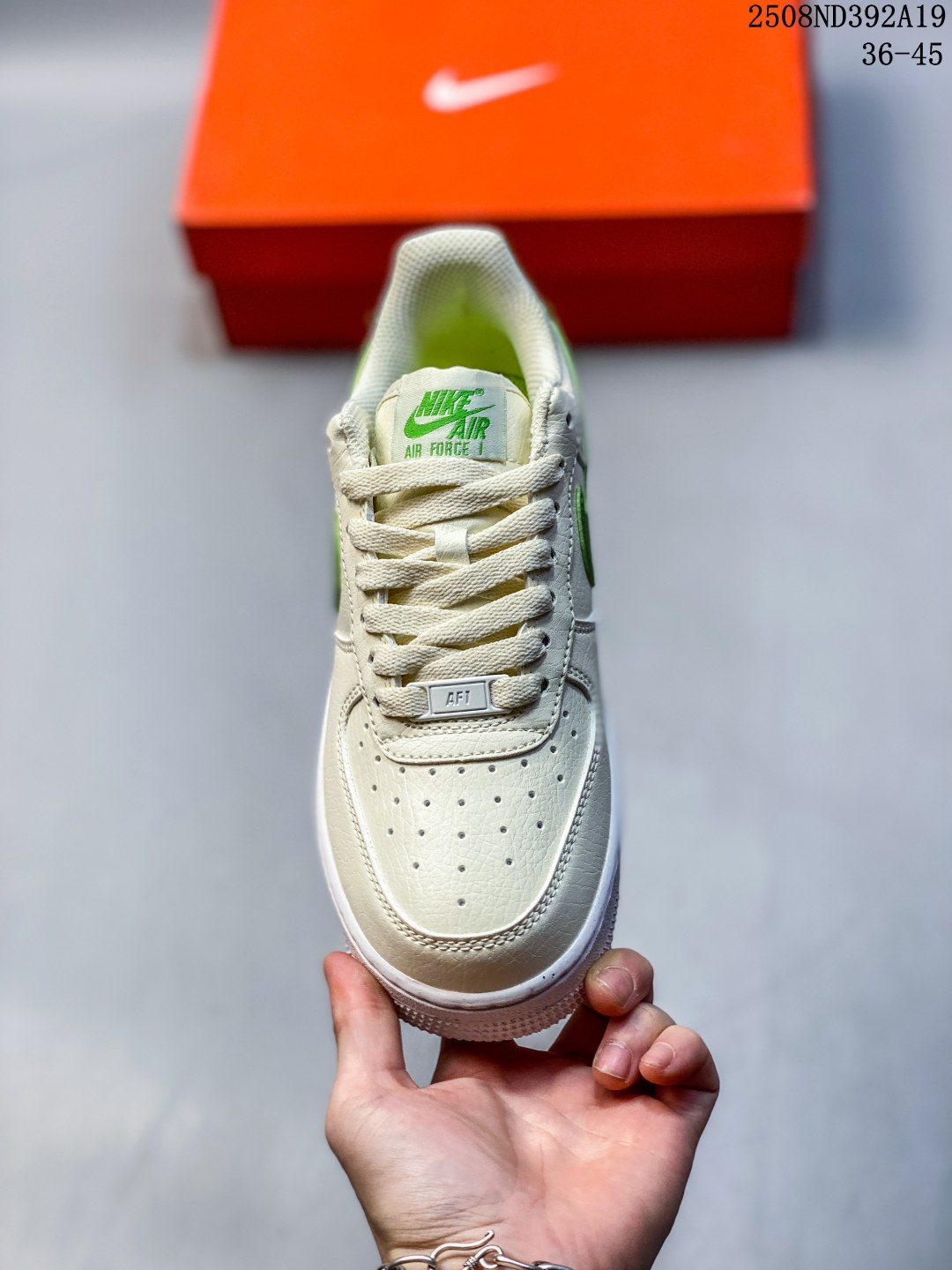 ❤️190包邮/原单代购级别
海外限量发售!公司级耐克NIke Air Force 1 '07 Low 空军一号 低帮 运动鞋 休闲鞋 折边针车 工艺难度大 原楦头原纸板 原装鞋盒 定制五金配件 内置全掌气垫 原厂鞋底
货号:DF0188-046
Size:36 36.5 37.5 38 38.5 39 40 40.5 41 42 42.5 43 44 44.5 45
编码:08ND392A19