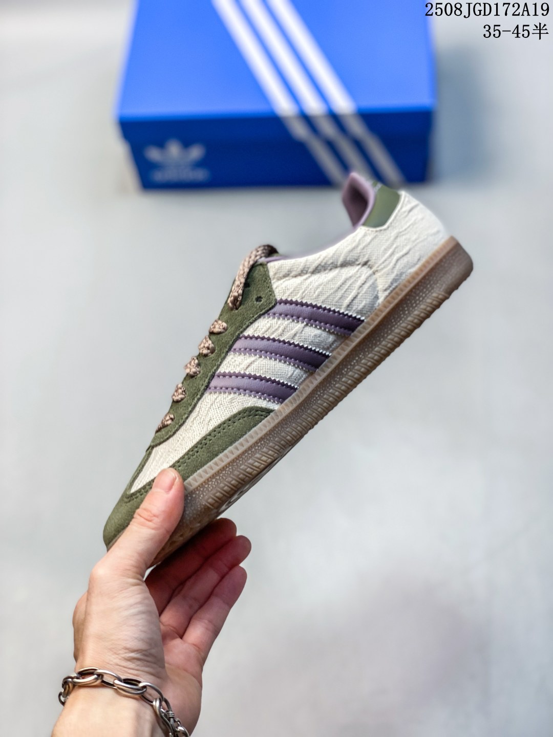❤️220包邮/原单代购级别
阿迪达斯三叶草Adidas Originals Samba OG 桑巴舞系列绅士德训足球风百搭低帮休闲运动板鞋
货号:IG1968
尺码: 35 36 36.5 37 38 38.5 39 40 40.5 41 42 42.5 43 44 45
08JGD172A19
