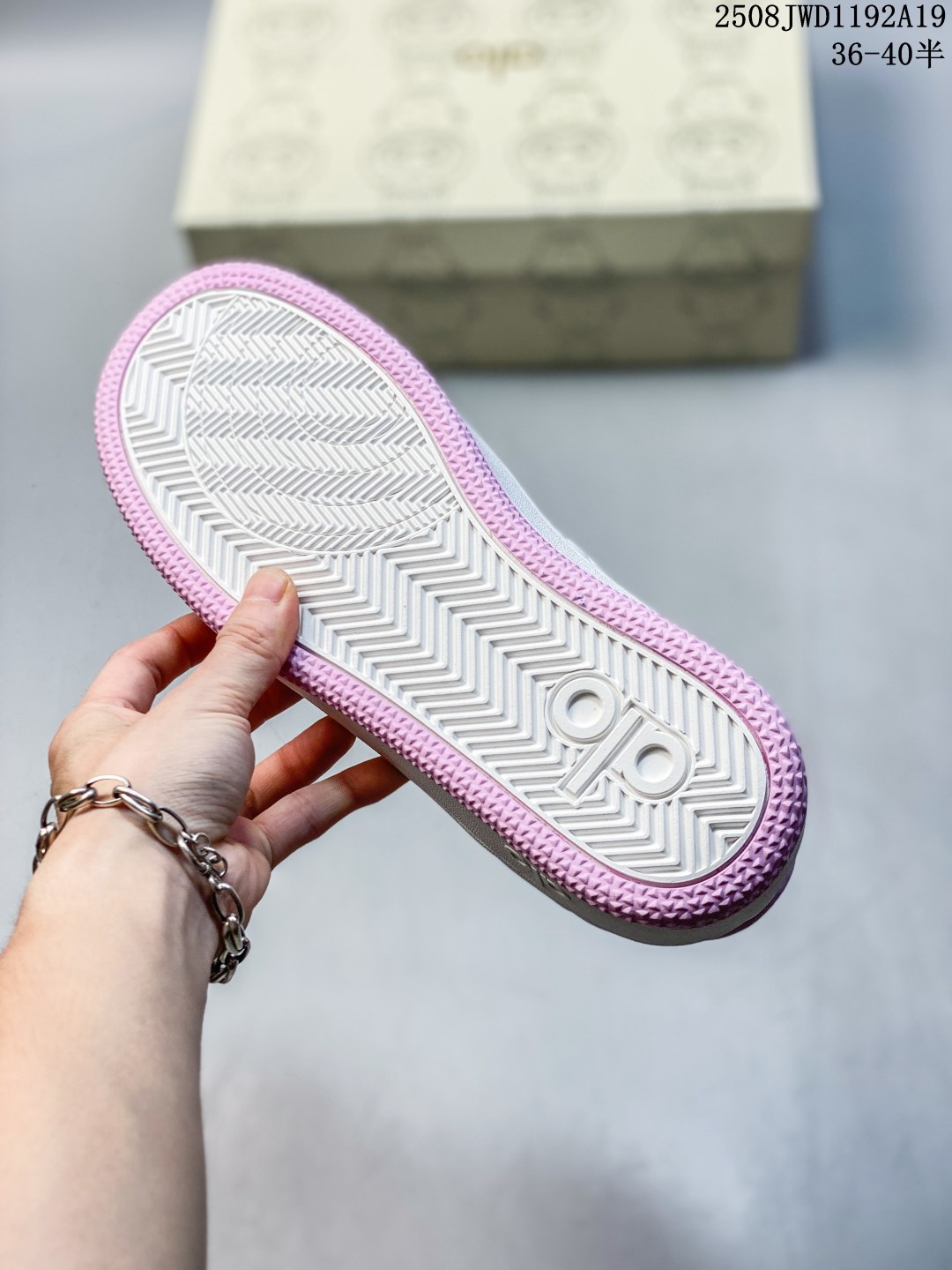 ❤️260包邮/原单代购级别
海外限量发售！公司级耐克NIke Air Force 1 '07 Low “冠军联名——双拼三小勾”空军一号 低帮 运动鞋 休闲鞋 折边针车 工艺难度大 原楦头原纸板 原装鞋盒 定制五金配件 内置全掌气垫 原厂鞋底 
货号：SJ6698-021
Size：36 36.5 37.5 38 38.5 39 40 40.5 41 42 42.5 43 44 44.5 45
08JWD1192A19