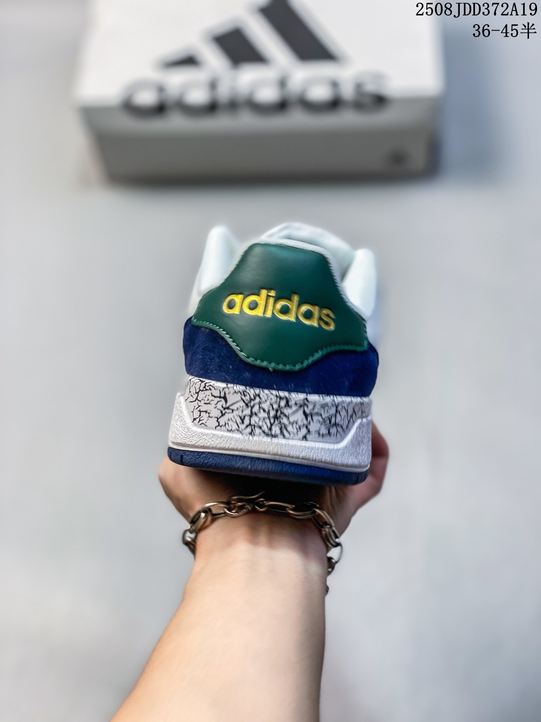 ❤️200包邮/原单代购级别
Adidas 阿迪达斯ENTRAP 春季男女鞋运动鞋休闲鞋
#采用超软移膜皮革鞋面 全新系列 迪丽热巴,易烊千玺同款,Adidas阿迪达斯生活 Neo Entrap Low追赶系列轻便休闲运动百搭板鞋
尺码:如图
编码:08JDD372A19