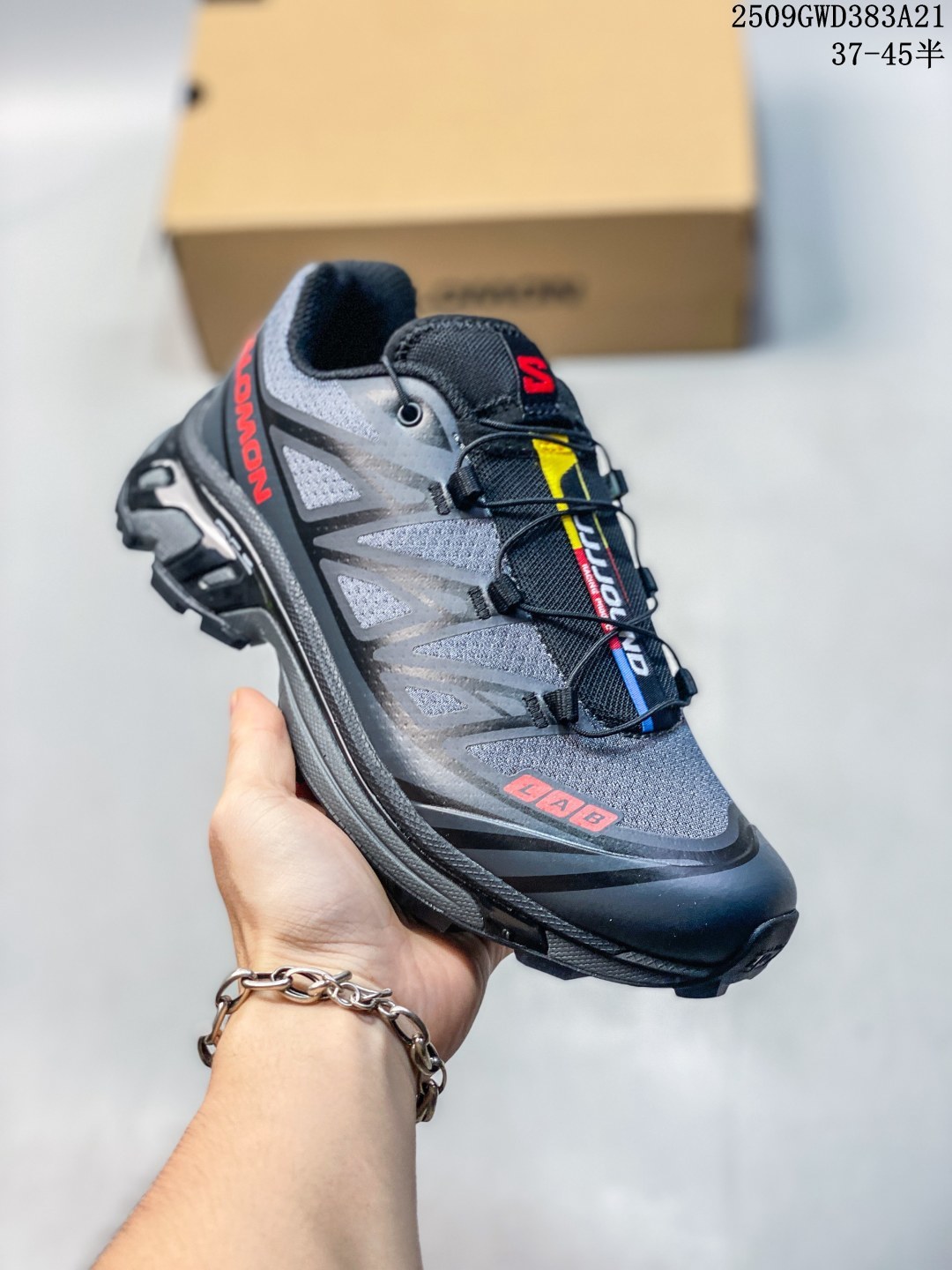 💰170 200
公司级✅Salomon XA PRO XT-6 END萨洛蒙户外越野跑鞋 鞋面采用SENSIFIT贴合技术 全方位贴合包裹脚型 鞋跟部鞋底牵引设计 提供强大的抓地性能 更适应野外崎岖不平的道路 其3D ADVANCED CHASSIS底盘 材料轻量大化 钉齿设计更具稳定性、防护性 鞋底易磨损区运用CONTAGRIP高耐磨材料 应对城市硬质路面长距离跑考验
货号:473057-32
尺码: 37.5 38 38.5 39 40 40.5 41 42 42.5 43 44 45