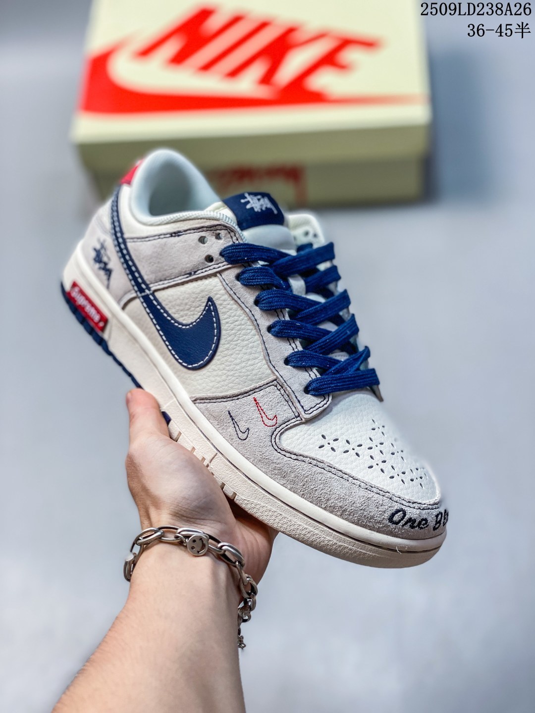 Nike SB Dunk Low “闪电联名——米蓝蓝勾” 周年高端定制 低帮休闲板鞋 定制鞋盒