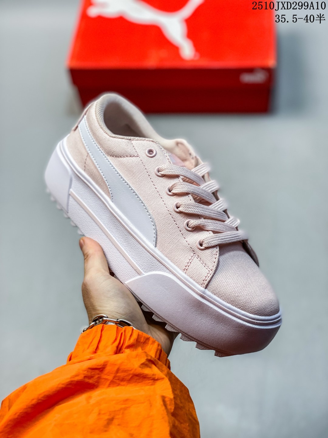 PUMA/彪马 💯女鞋真标半码制,采用透气帆布鞋面材质,搭载革新改良超轻Platform+舒适科技脚垫❗️锯齿厚底令女生一见倾心,宣美同款2021夏季新品❗️彪马Puma Kaia Platform 凯亚系列轻量化厚底松糕帆布休闲运动鞋 383804 类型:女鞋 编码:10JXD299A10