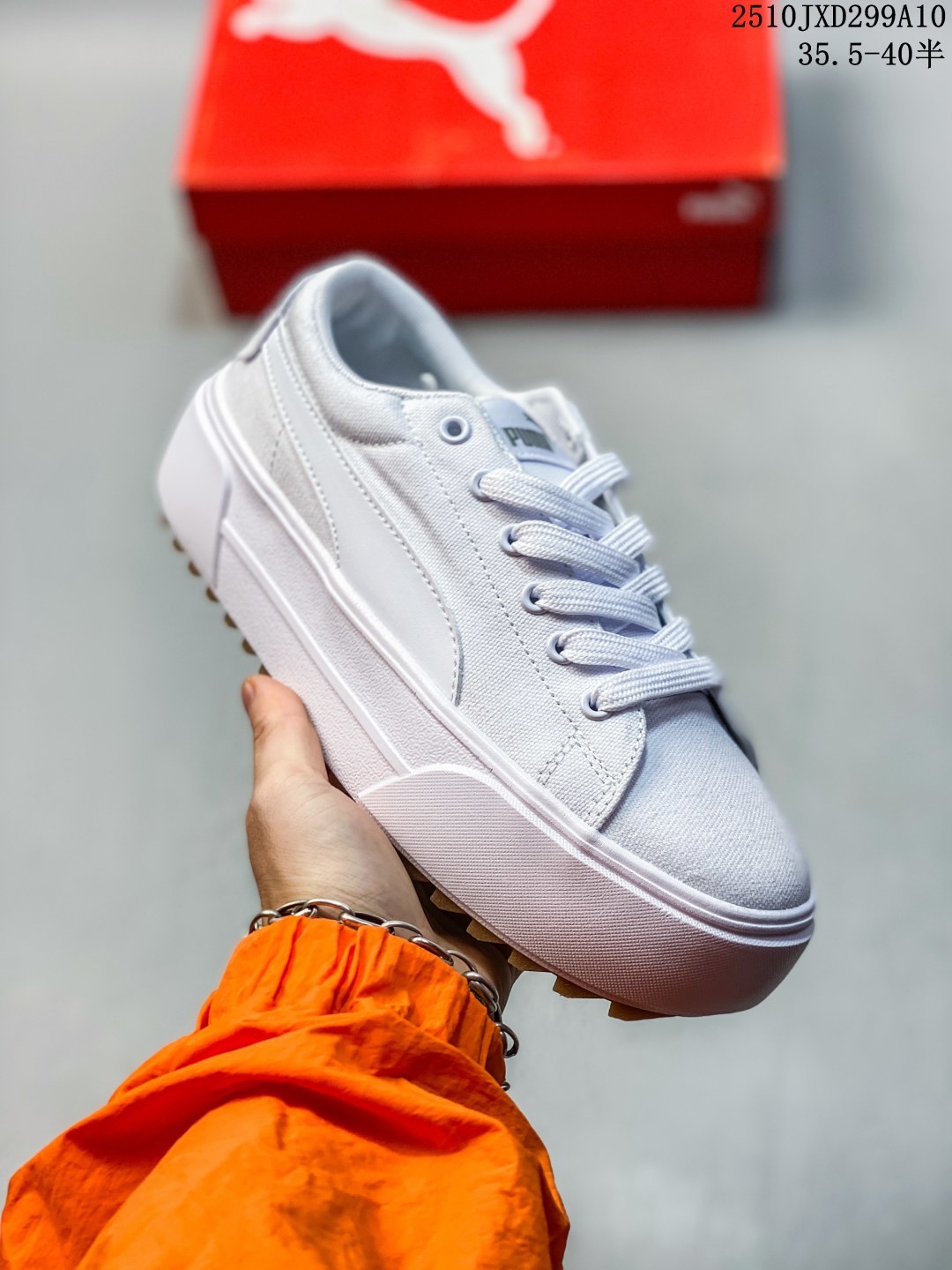 PUMA/彪马 💯女鞋真标半码制,采用透气帆布鞋面材质,搭载革新改良超轻Platform+舒适科技脚垫❗️锯齿厚底令女生一见倾心,宣美同款2021夏季新品❗️彪马Puma Kaia Platform 凯亚系列轻量化厚底松糕帆布休闲运动鞋 383804 类型:女鞋 编码:10JXD299A10