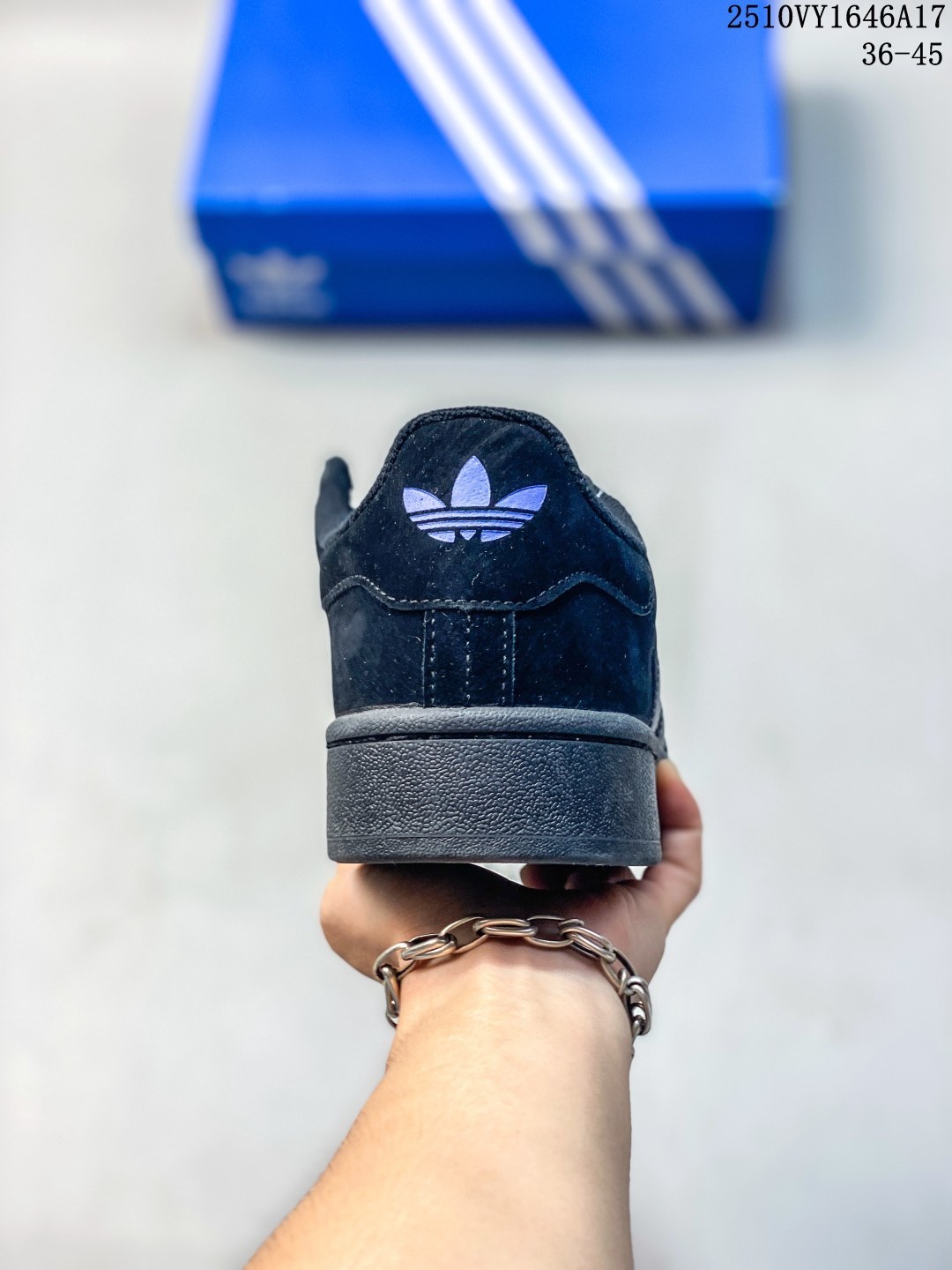 💰75 ✨Adidas originals Campus 00s 阿迪campus潮流复古休闲板鞋🔥adidas Campus系列，生生不息的经典之作⚡️初次问世于篮球赛场，后破圈而出，摇身一变成为跨界宠儿✅这款Campus 00s千禧风经典鞋，一反原作设计理念，在校园风配色之上加入曲线元素，通过比例调整呈现个性风格，独具匠心🌟渐变色绒面革鞋面，搭配细腻的米白色中底，与Campus经典风格一脉相承🈴️部分采用再生材料，来自边角余料和消费后废旧衣物等废弃物，旨在减少生产原生材料对环境的影响‼️ 货号：GY6434 Size：36 36⅔ 37⅓ 38 38⅔ 39⅓ 40 40⅔ 41⅓ 42 42⅔ 43⅓ 44 45 编码：10VY1646A17