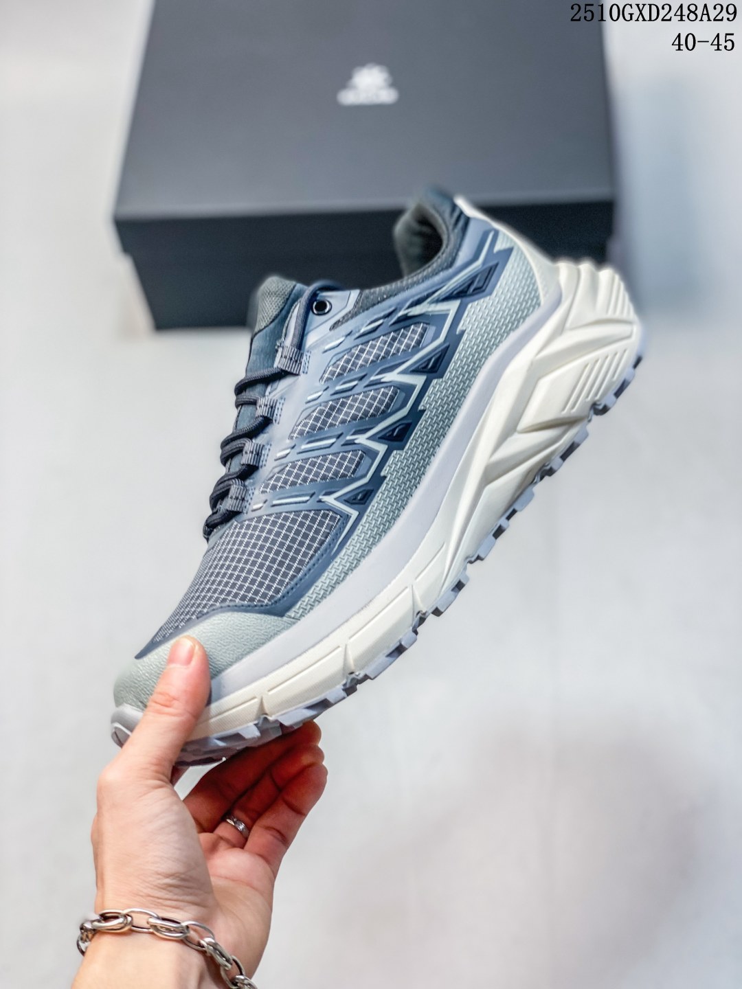 💰300。纯原
凯乐石KAILAS 远征 MAX FLT 运动户外 防滑防水透气 低帮 登山徒步鞋 男款
10GXD248A29