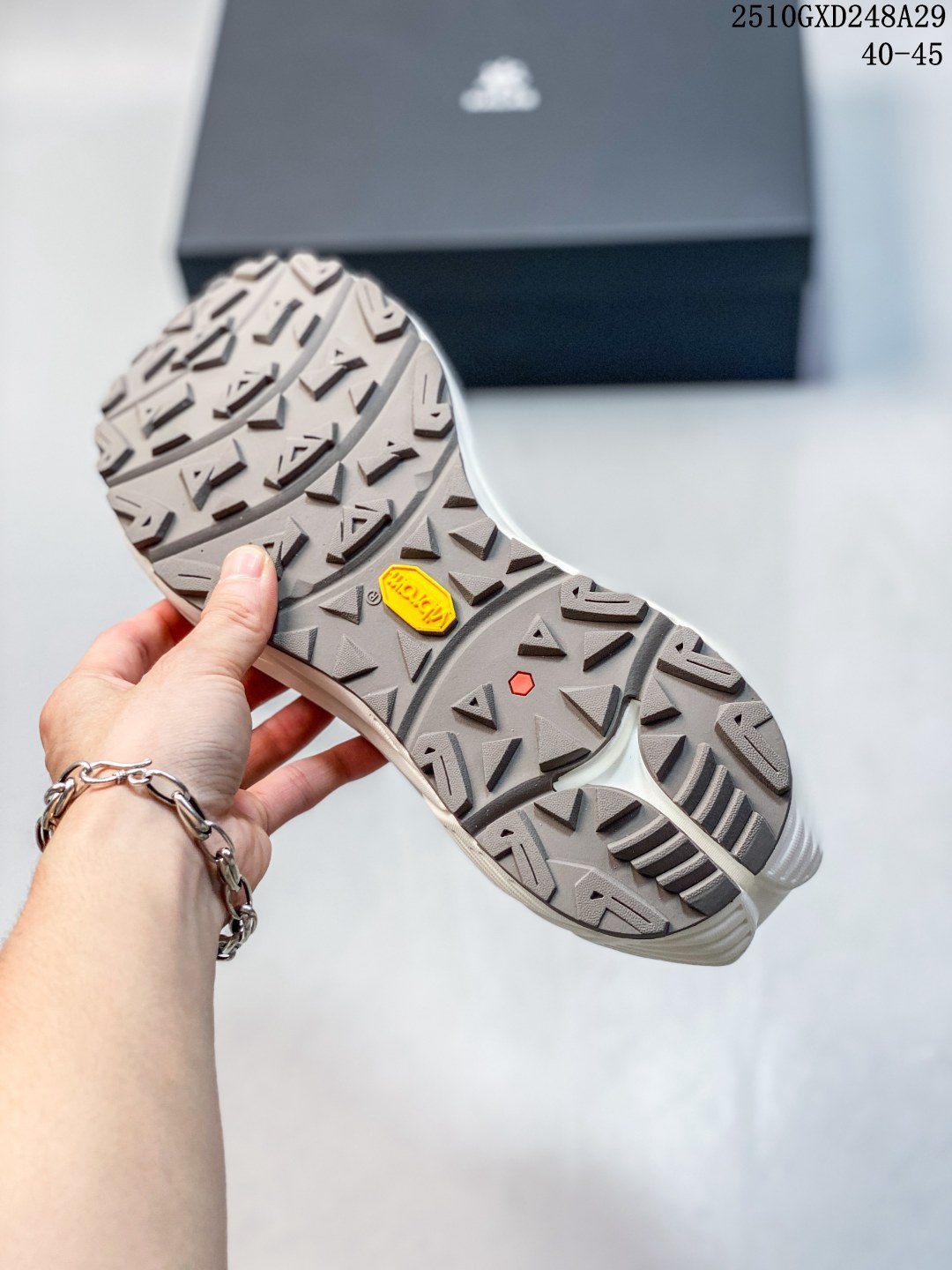 💰300。纯原
凯乐石KAILAS 远征 MAX FLT 运动户外 防滑防水透气 低帮 登山徒步鞋 男款
10GXD248A29