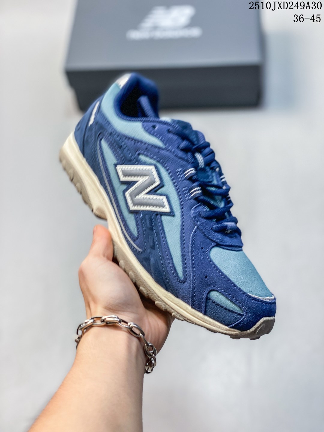 公司级 New Balance 新百伦204 系列 复古休闲运动百搭老爹跑步鞋 #采用猪巴革组合网织鞋面材质 #3层组合底模精密开发 #中底嵌入碳板缓震及后跟嵌入TPU装饰条稳固 10JXD249A30