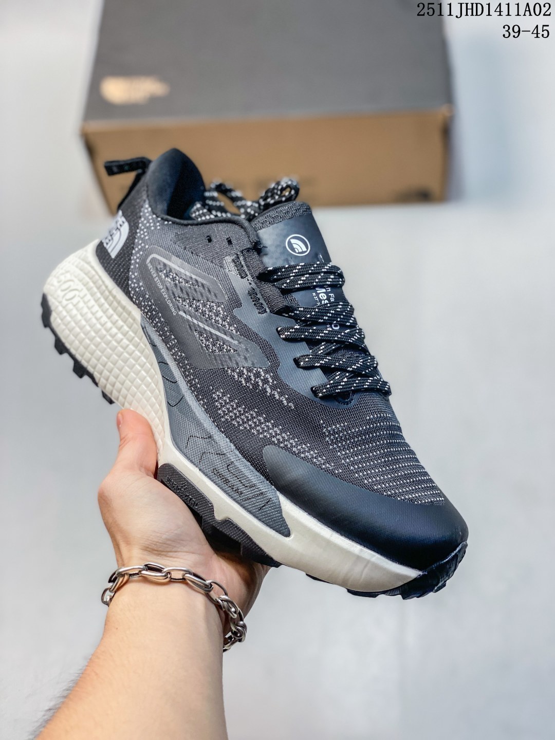 北面THE NORTH FACE Altamesa500圆头舒适减震防滑透气包裹性支撑平衡抗冲击轻便低帮休闲越野跑步鞋 11JHD1411A02