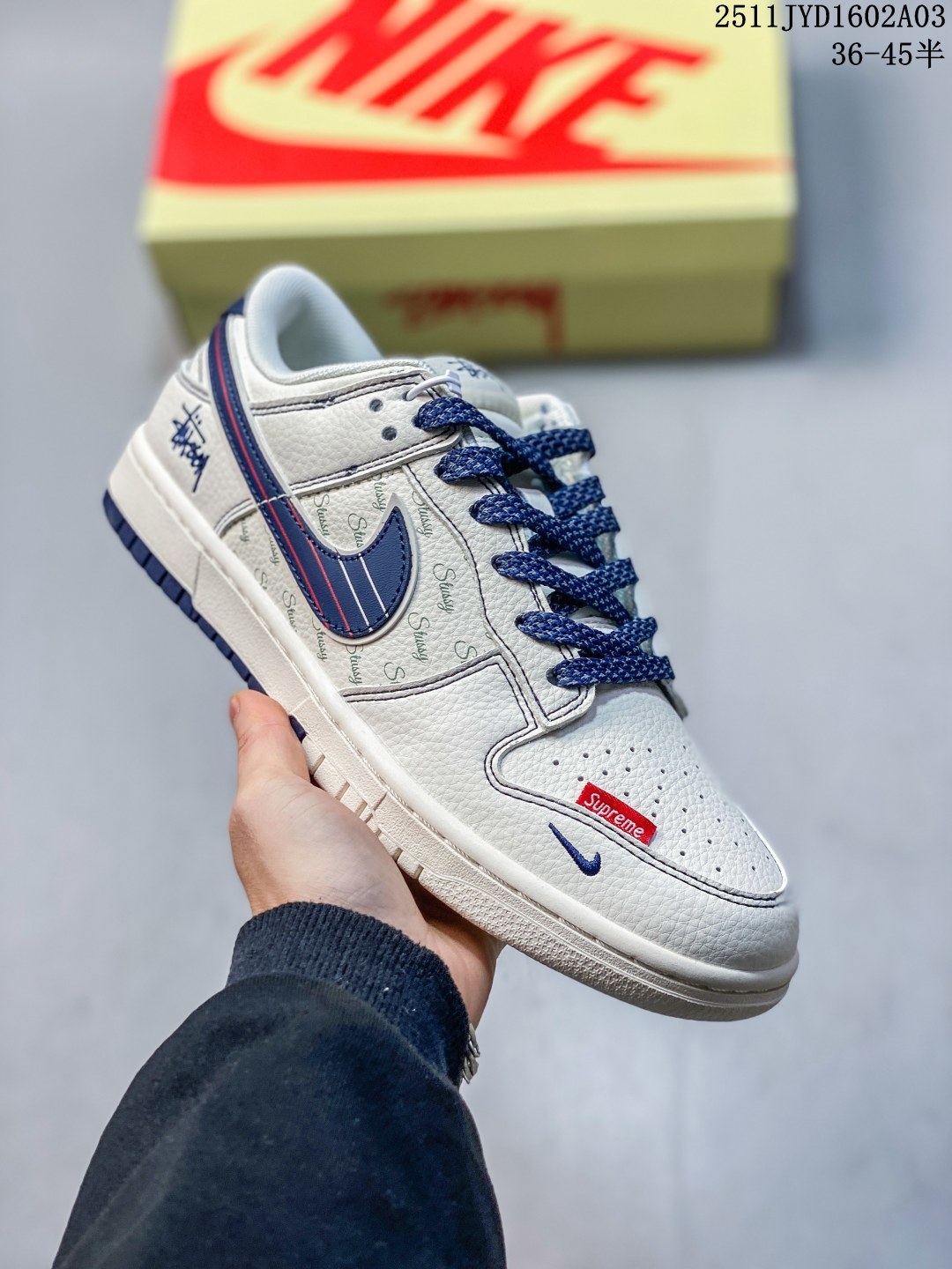公司级 海外爆款限量发售!Nike SB Dunk Low “Supreme联名 斯图西联名——双拼米蓝红线” 高端定制 低帮休闲板鞋 定制鞋盒 大厂品质出货 超高清洁度 皮料切割干净无任何毛边 细节完美 货号:XS6089-532 JYD1602A03
