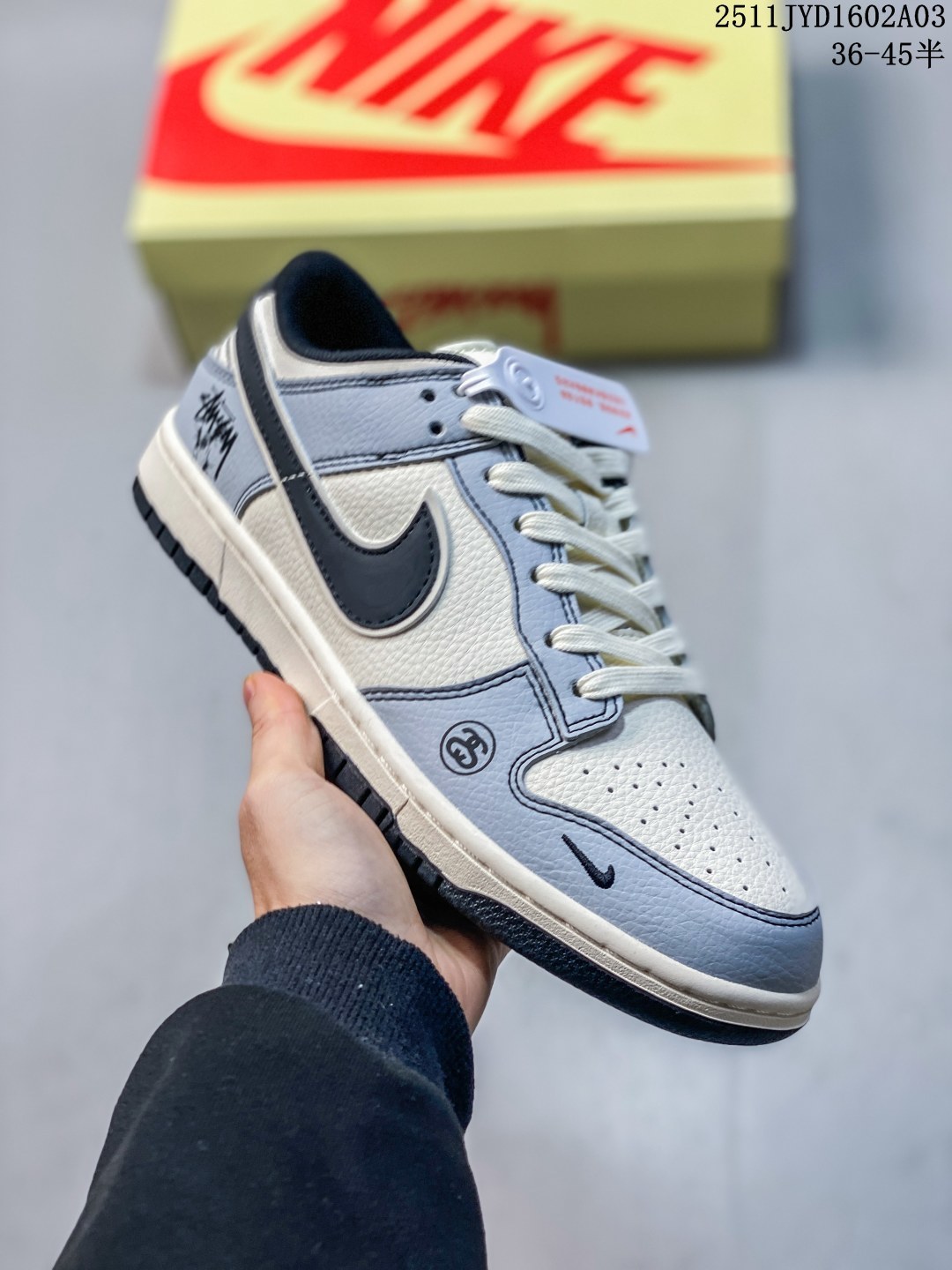 公司级 海外爆款限量发售!Nike SB Dunk Low “Supreme联名 斯图西联名——双拼米蓝红线” 高端定制 低帮休闲板鞋 定制鞋盒 大厂品质出货 超高清洁度 皮料切割干净无任何毛边 细节完美 货号:XS6089-532 JYD1602A03