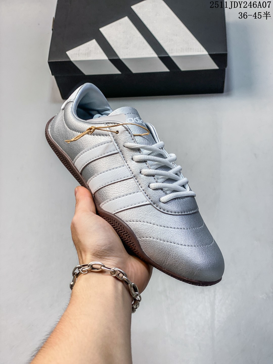 💰115 adidas GRAND COURT 复古百搭舒适 低帮 生活休闲鞋男女款 11JDY246A07