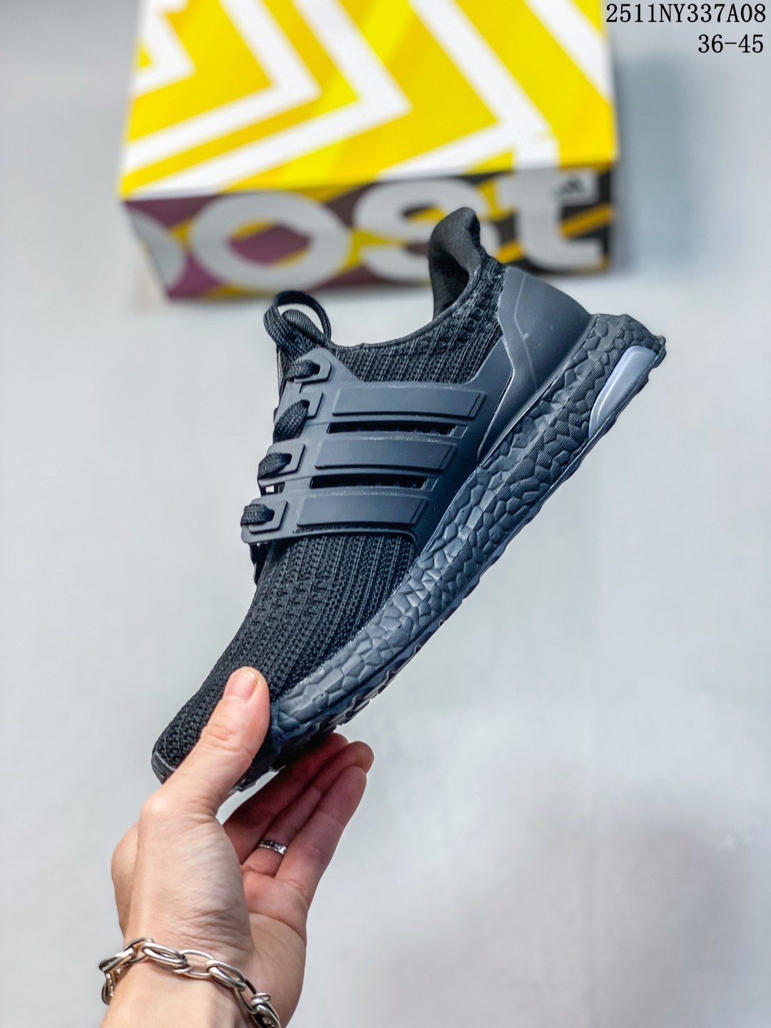 💰95 公司级✅AD Ultra Boost UB3.0系列低帮袜套式针织透气缓震休闲运动慢跑鞋 BA8841 德国进口巴斯夫大底 全套原纸板楦头开发 原厂特供飞织面配套加持 确保原汁原味 完美呈现版型 一比一还原zp踩屎脚感 原档案底模数据 正确多层组合大底 辰元原厂针织代工 细节还原度极高 独家外贸特供开发至48.5 超强Boost缓震 搭配马牌橡胶大底 满足日常出行跑步健身需求 Primeknit鞋面材料采用羊毛沙线 舒适柔软 爆米花颗粒饱满 弹性十足 鞋底前后10mm的标准高度差 使两头上翘的弧形鞋底结构更加完美 尺码:36 36.5 37 38 38.5 39 40 40.5 41 42 42.5 43 44 44.5 45 46 47 48 编码:221JWD0805 11NY337A08