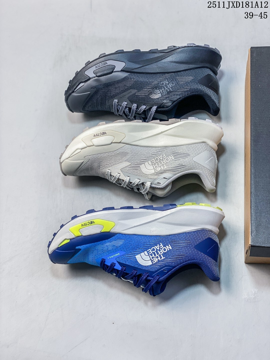 🈴 💰140
TheNorthFace M Vectiv Enduris 4 北面户外徒步越野跑步鞋 织物材质运动鞋 时尚百搭
11JXD181A12