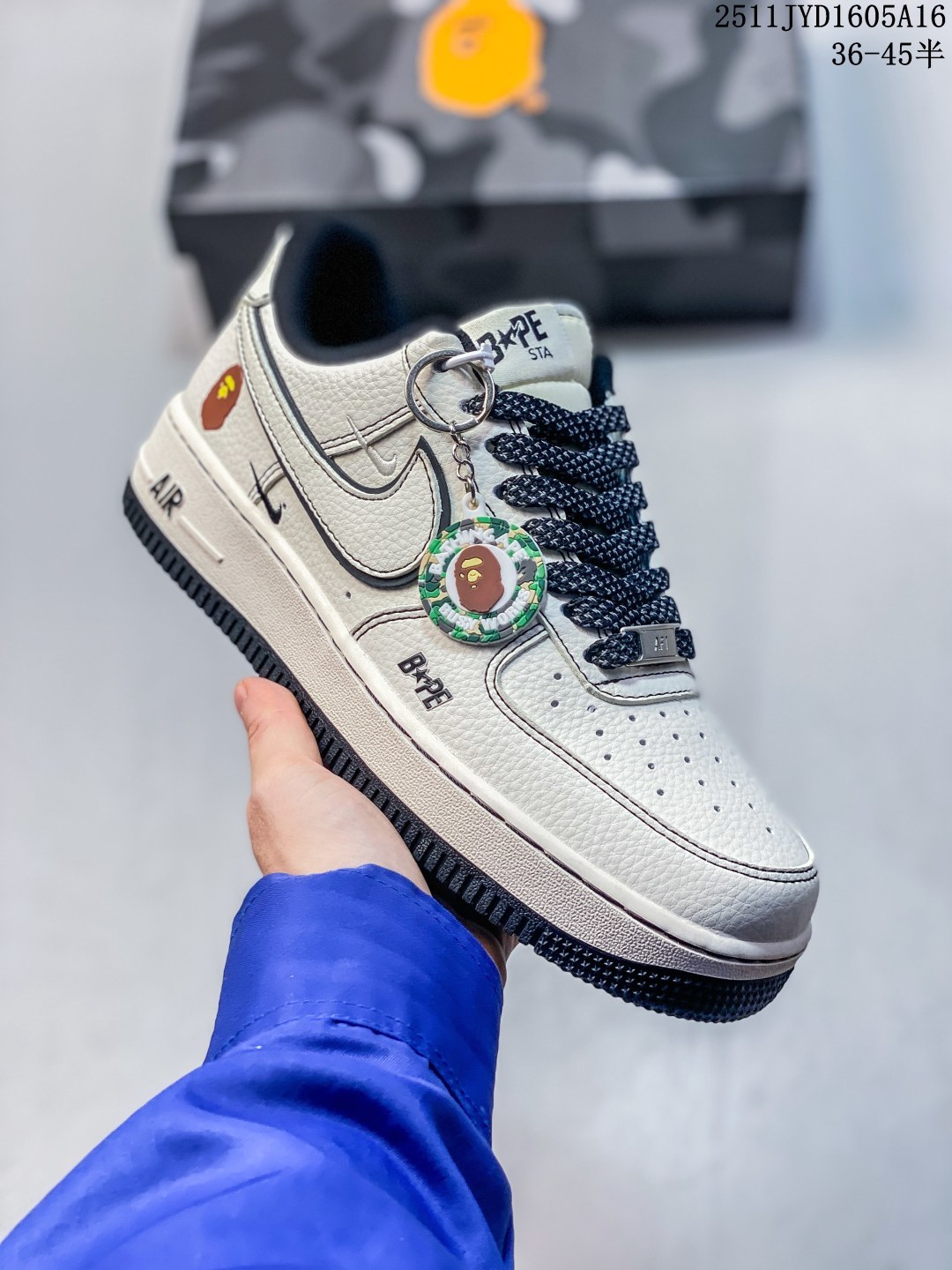 海外爆款限量发售!公司级Nike Air Force 1 '07 Low “Supreme联名——米灰水晶底”空军一号 高端定制 低帮 运动鞋 休闲鞋 折边针车 工艺难度大 原楦头原纸板 原装鞋盒 定制五金配件 内置全掌气垫 原厂鞋底 货号:HH7518-077 JYD1605A16