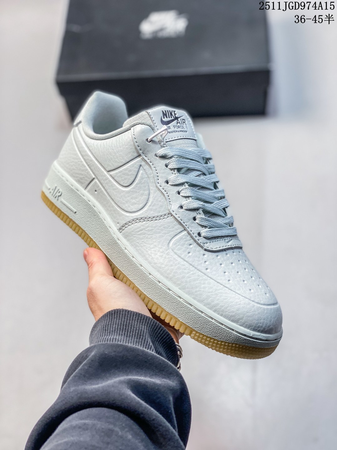 💰140
公司级✅耐克Nike AIR FORCE 1’07空军一号低帮百搭休闲运动板鞋。柔软、弹性十足的缓震性能和出色的中底设计,横跨复古与现代的外型结合,造就出风靡全球三十多年的Force 1。
货号:GX3173-111
尺码:36 36.5 37.5 38 38.5 39 40 40.5 41 42 42.5 43 44 45
ID:JZD534-AJG
11JGD974A15