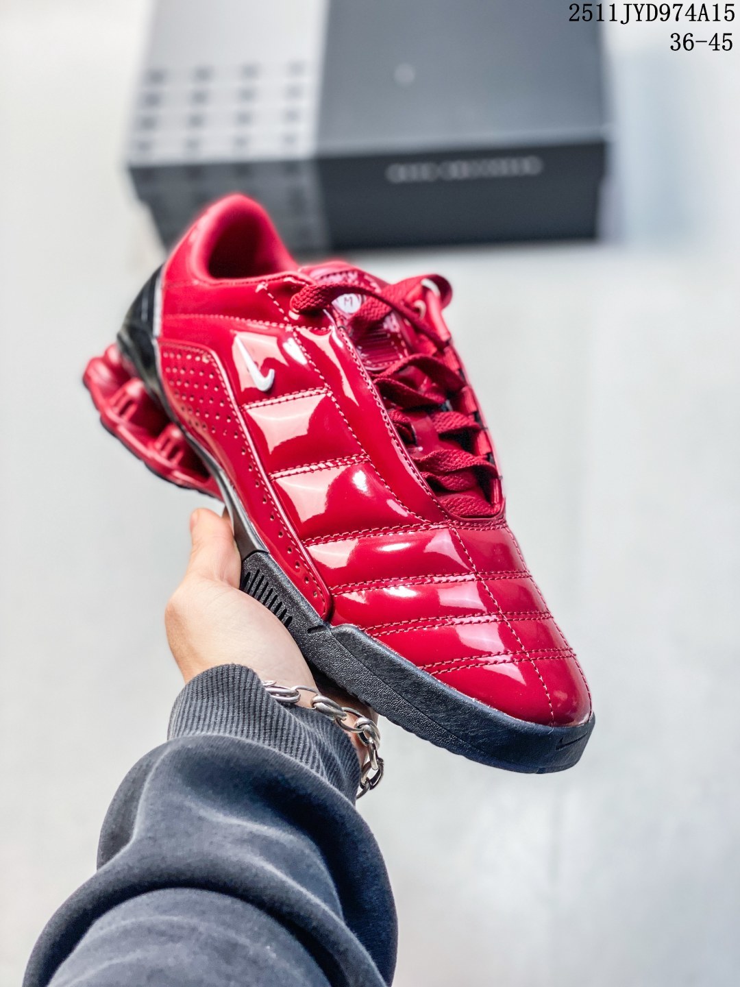 💰170
公司级✅Nike Total 90 Shox Secutor Magia T90 耐克 百搭舒适 耐磨 足球鞋
实拍首发 全鞋极致轻盈 使你草坪如有神助
全新升级包裹性更强 更迅速的变相登地
鞋头略带弹力 旨在伴你起速 驰骋人造草场
货号:HQ5407-002
尺码:36-45
ID:JFD534-AJG
11JYD974A15