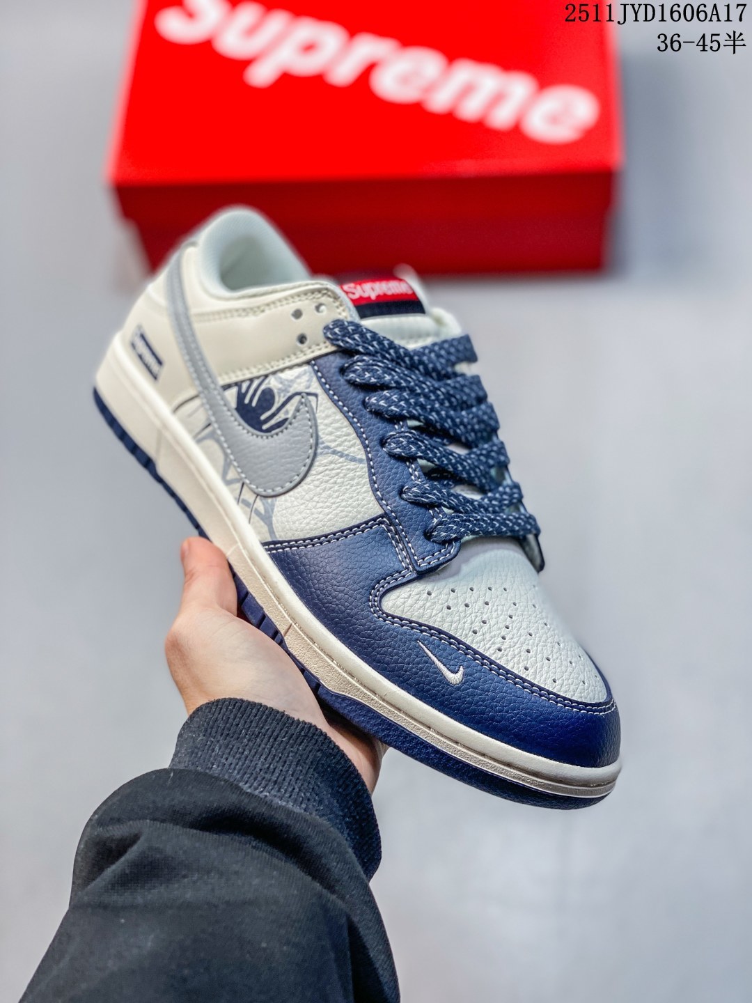 💰170
海外爆款限量发售！Nike SB Dunk Low “北面联名——英文米灰蓝勾” 高端定制 低帮休闲板鞋 定制鞋盒 大厂纯原品质出货 超高清洁度 皮料切割干净无任何毛边 细节完美
货号：XF8698-205
Size：36 36.5 37.5 38 38.5 39 40 40.5 41 42 42.5 43 44 44.5 45
11JYD1606A187