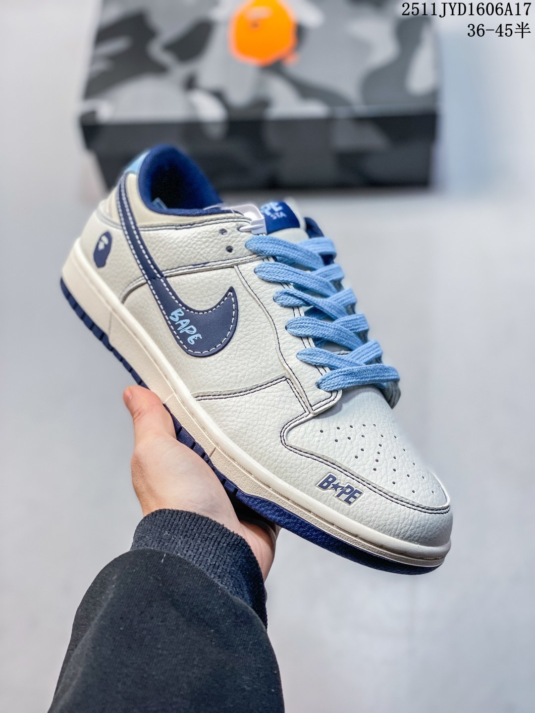 💰170
海外爆款限量发售！Nike SB Dunk Low “北面联名——英文米灰蓝勾” 高端定制 低帮休闲板鞋 定制鞋盒 大厂纯原品质出货 超高清洁度 皮料切割干净无任何毛边 细节完美
货号：XF8698-205
Size：36 36.5 37.5 38 38.5 39 40 40.5 41 42 42.5 43 44 44.5 45
11JYD1606A187