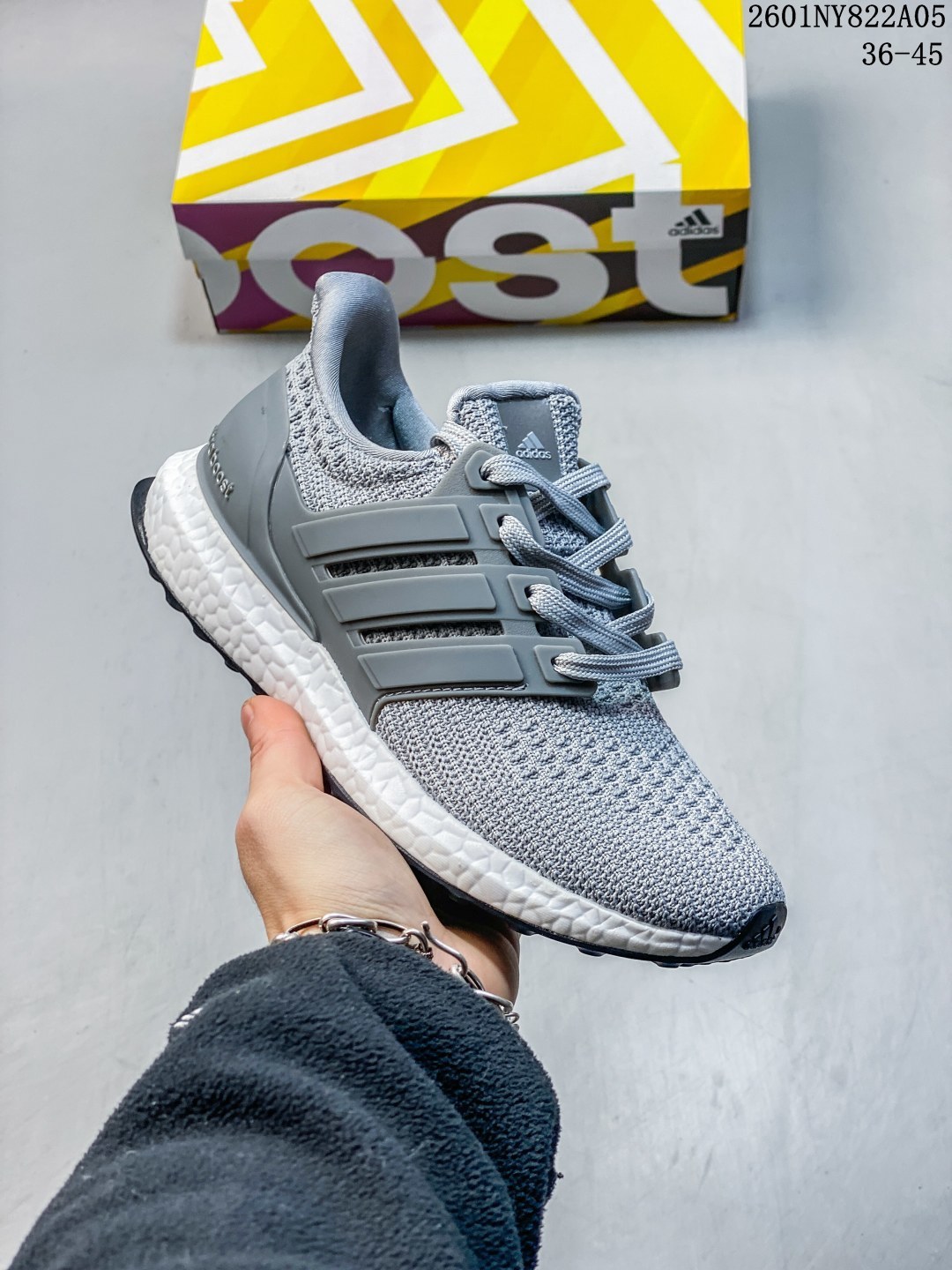 💰95
ub21真爆米花跑步鞋男软底透气运动鞋女莆田ub4.0体育生减震跑鞋
01NY822A05